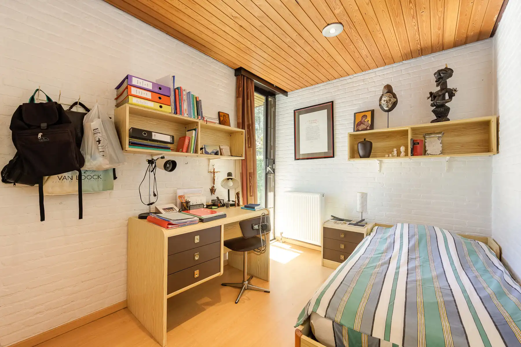 Laagbouwwoning met 3 slaapkamers op een perceel van 708m². foto 11