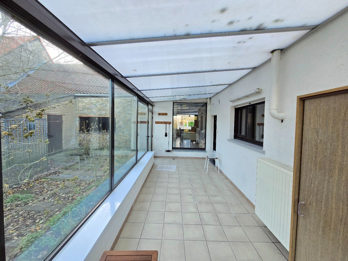 Te renoveren woning 3 slpk's foto 14