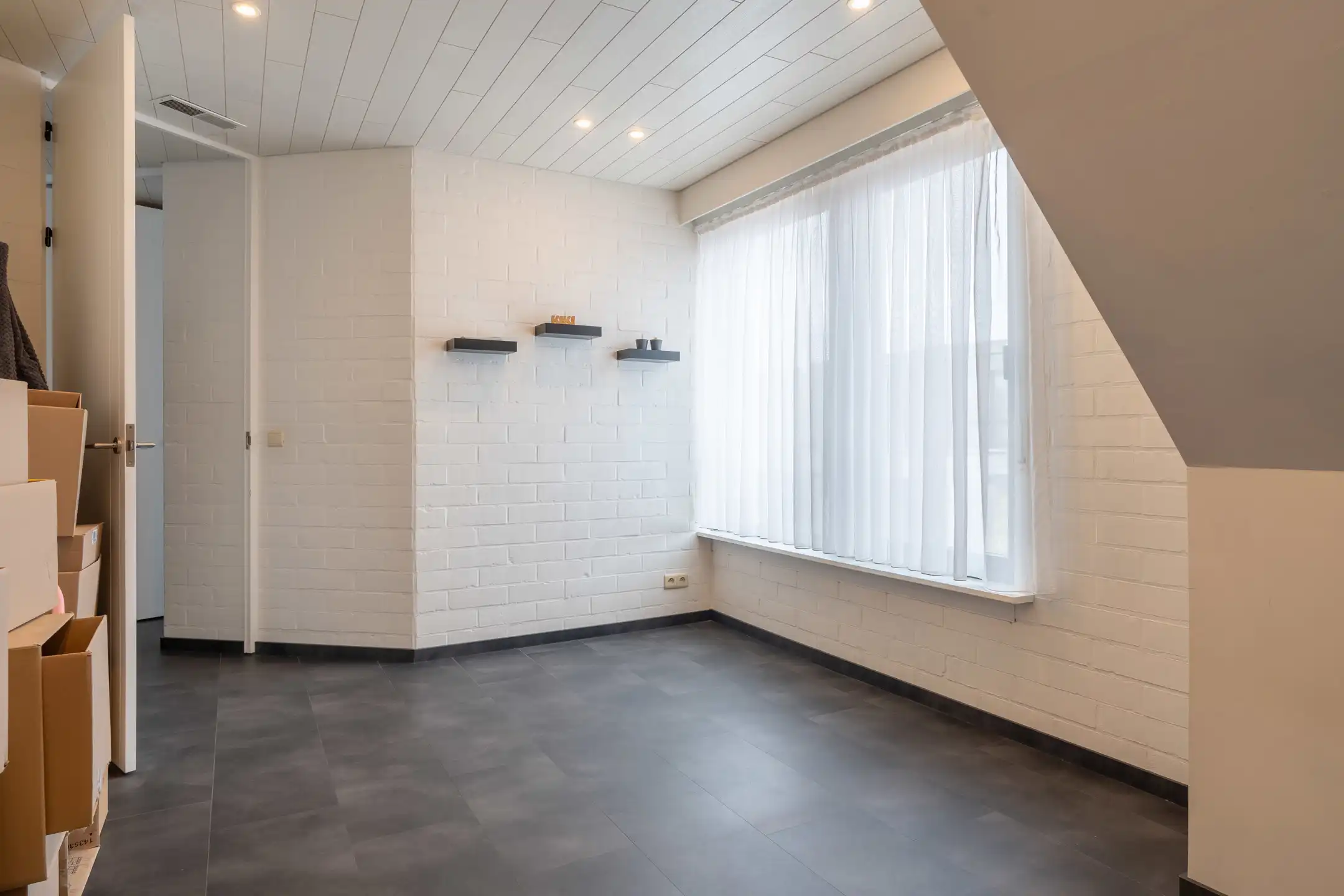 Ruim en gunstig gelegen handelspand met woonst in Vosselaar foto 40