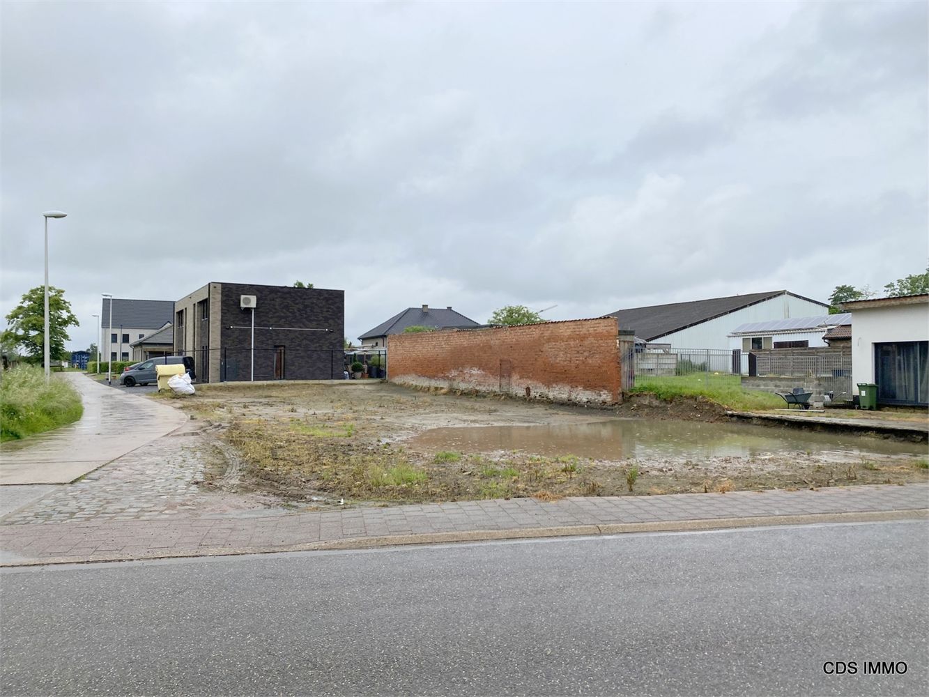 PROJECTGROND met vergunning ! foto {{pictureIndex}}