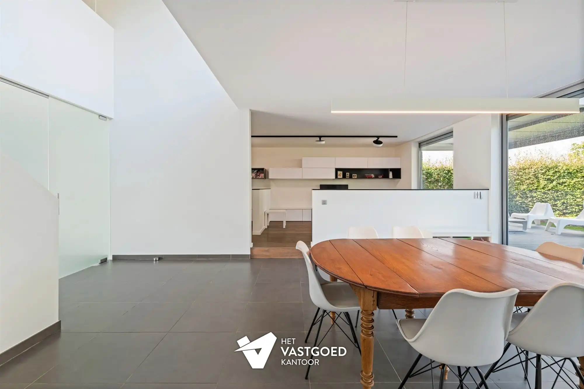 RUIME, RECENTE WONING OP TOP-LIGGING! foto 7