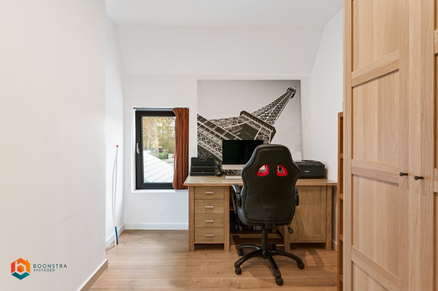 Gerenoveerde woning met 3 slaapkamers foto 21