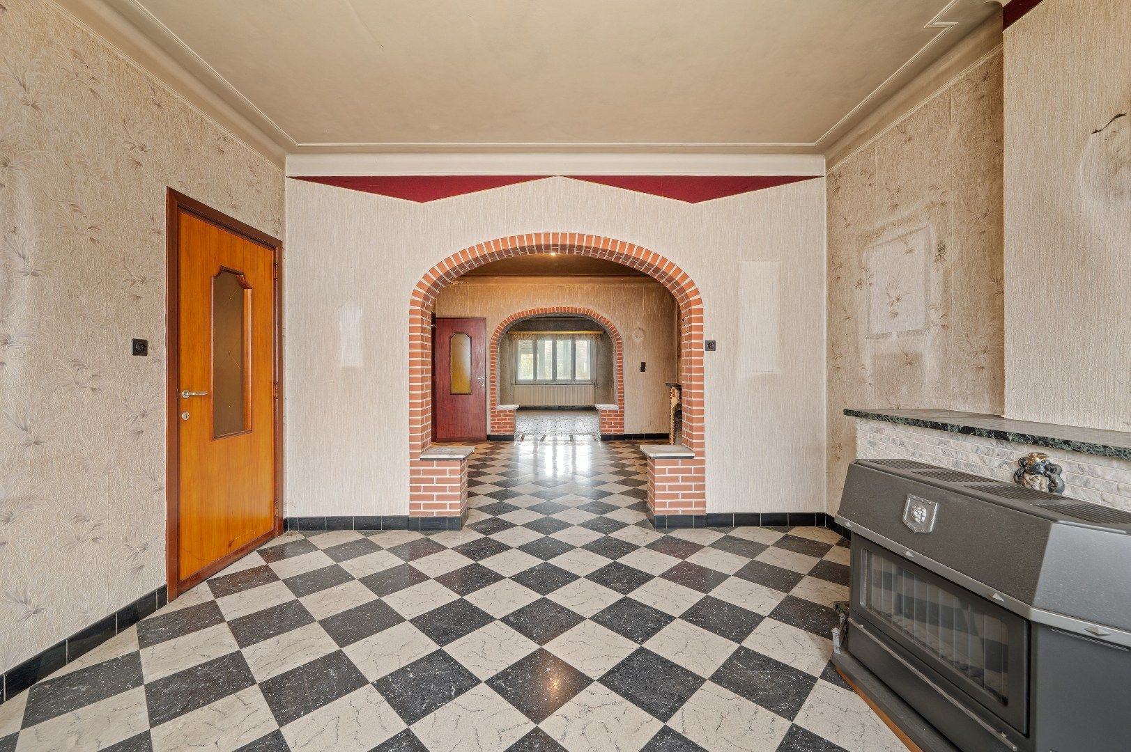 Te renoveren woning met veel potentieel op ruim perceel in Goetsenhoven (Tienen) foto 5