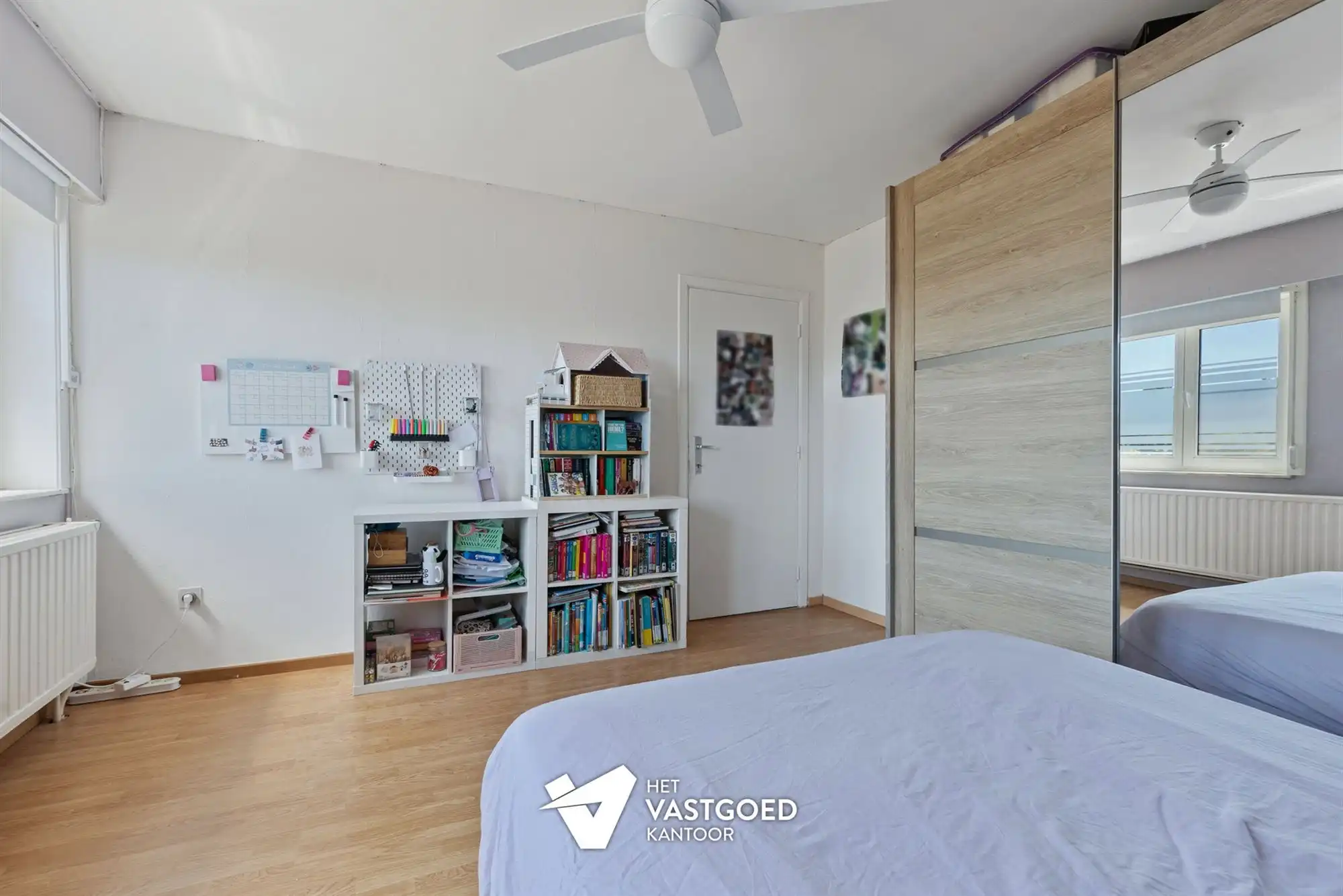 GERENOVEERDE, INSTAPKLARE WONING OP LEUKE LIGGING foto 11