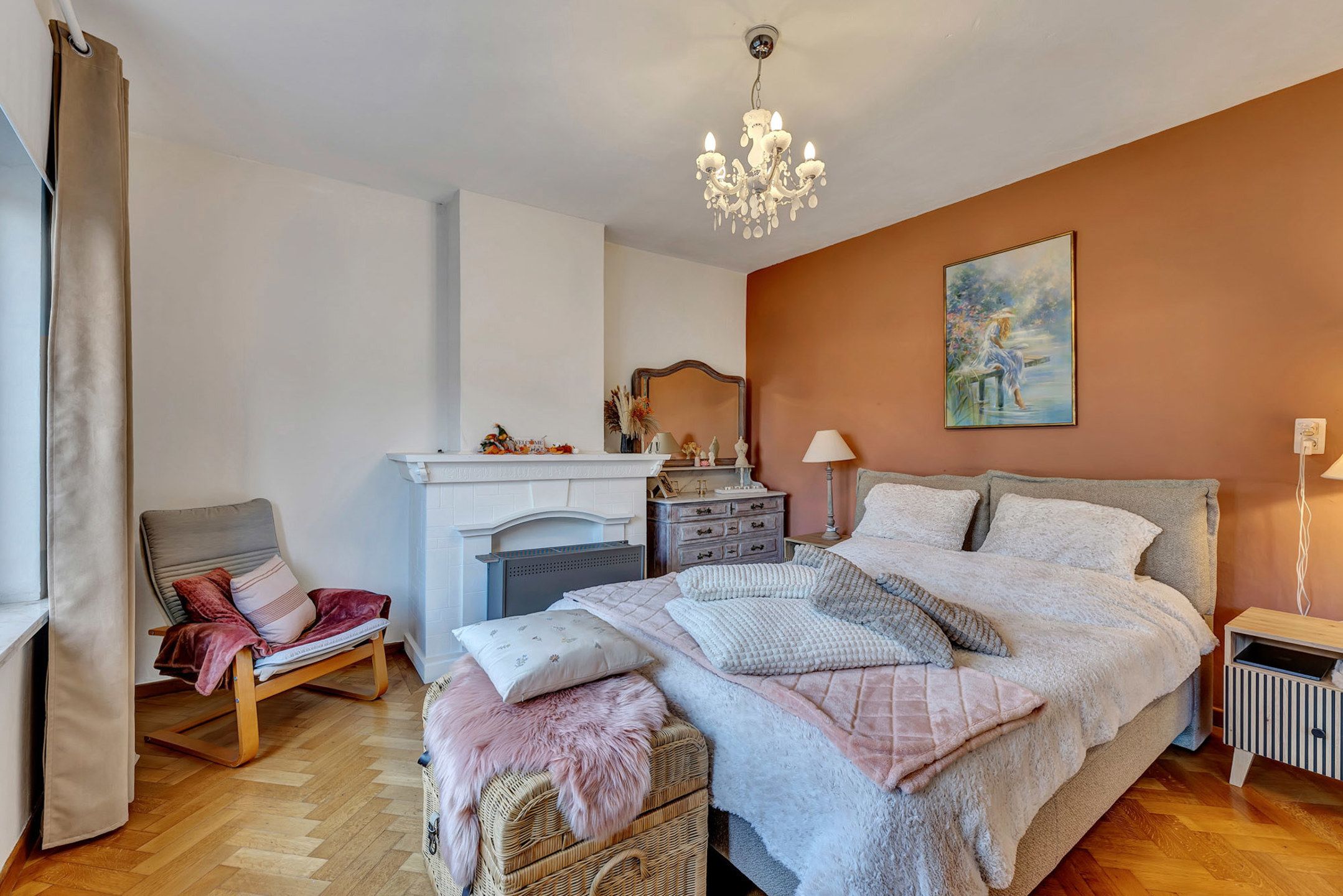 Instapklare woning met 5 slpks, tuin en fietsgarage foto 13