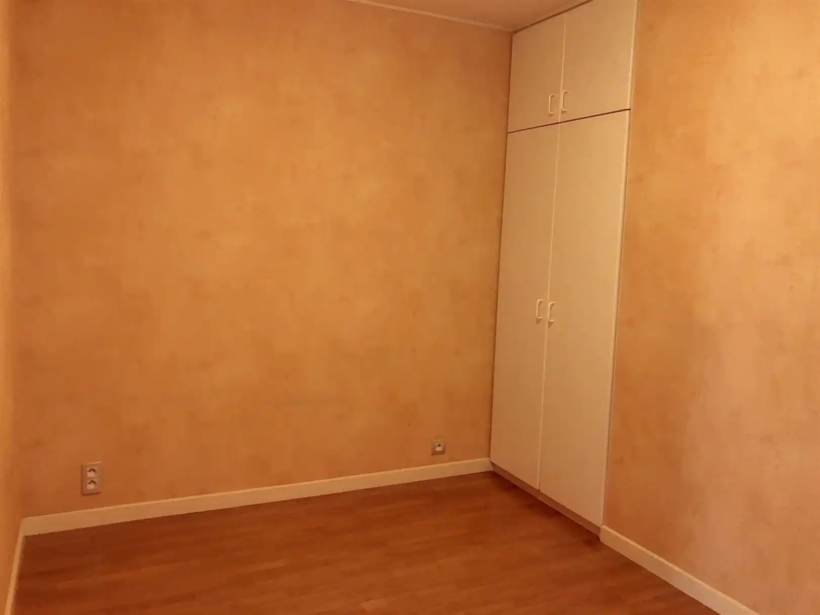 Twee slaapkamer appartement gelegen in centrum Oudenaarde. foto 10