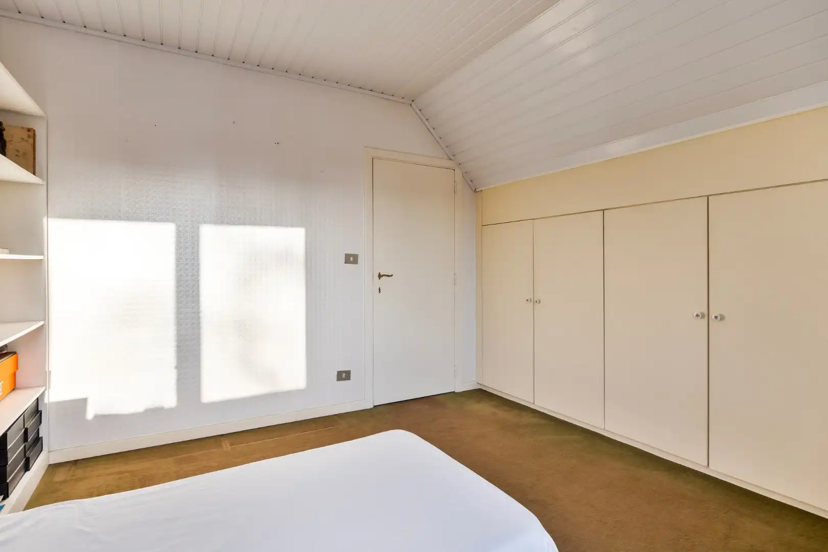 Charmante woning met 4 slpks gelegen op wandelafstand van het centrum !  foto 12
