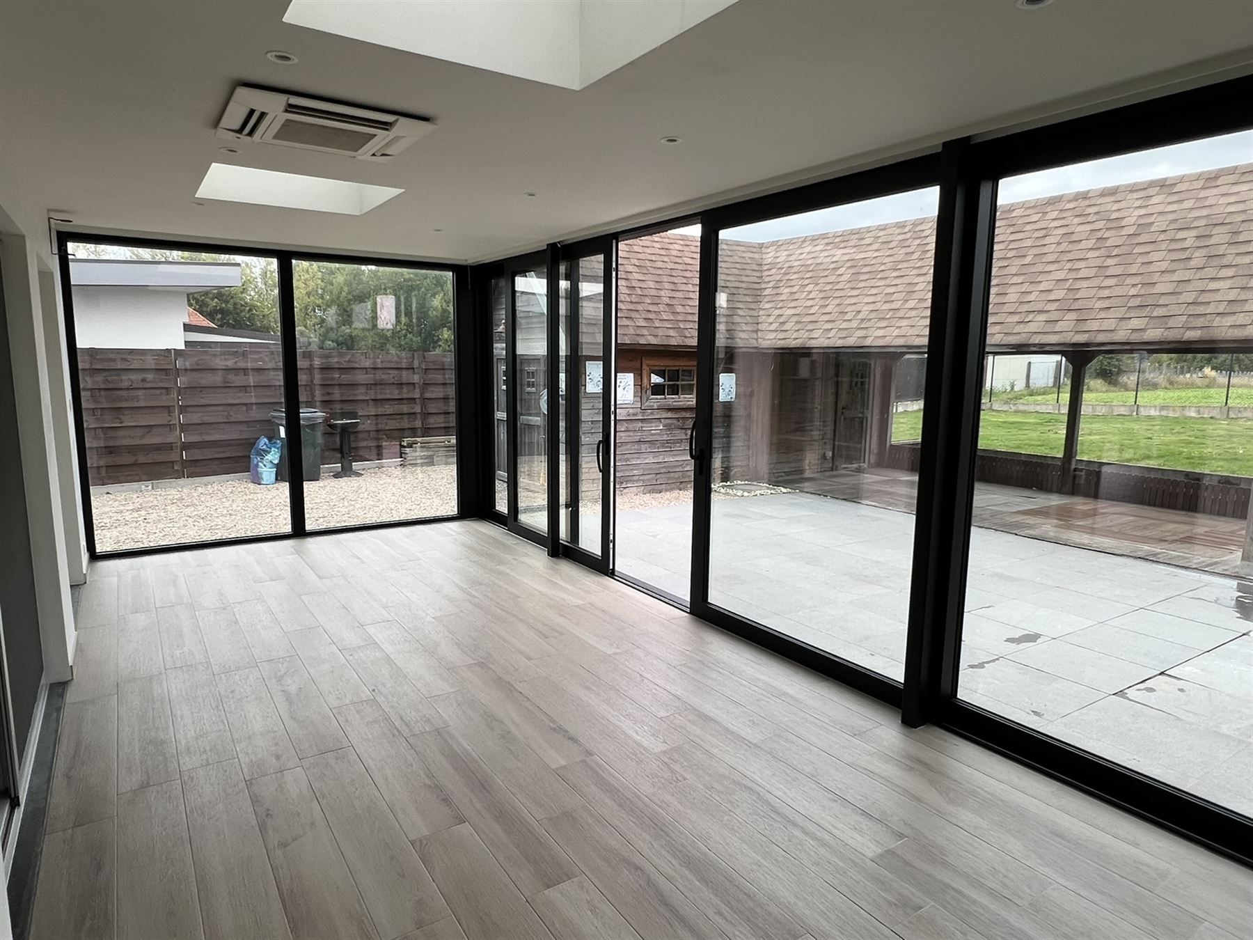 Ruime en comfortabele woning met sfeervol terras aan de voet van de Muziekbos foto 8