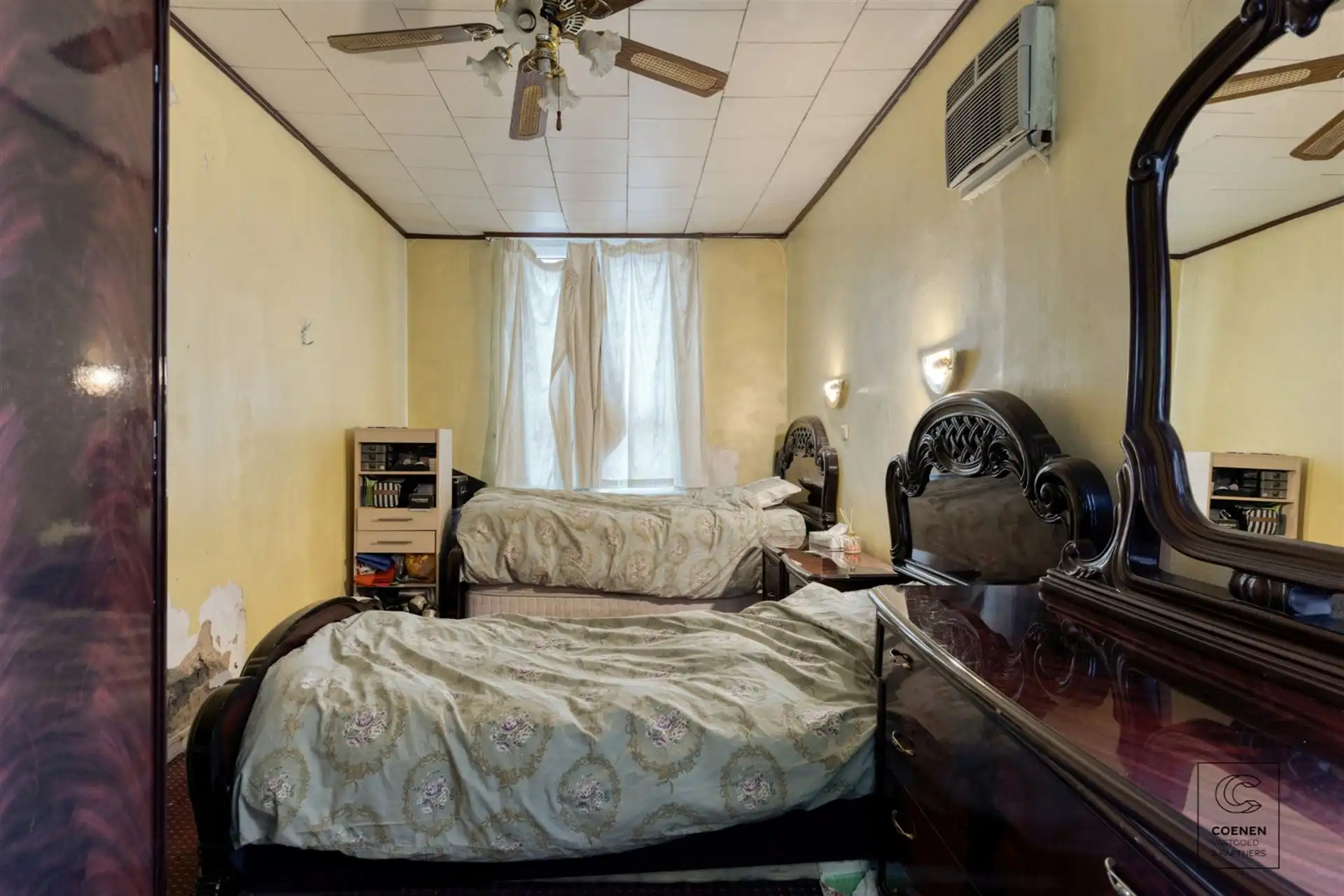 Te renoveren herenwoning met een bew. opp. van 248m²! foto 10