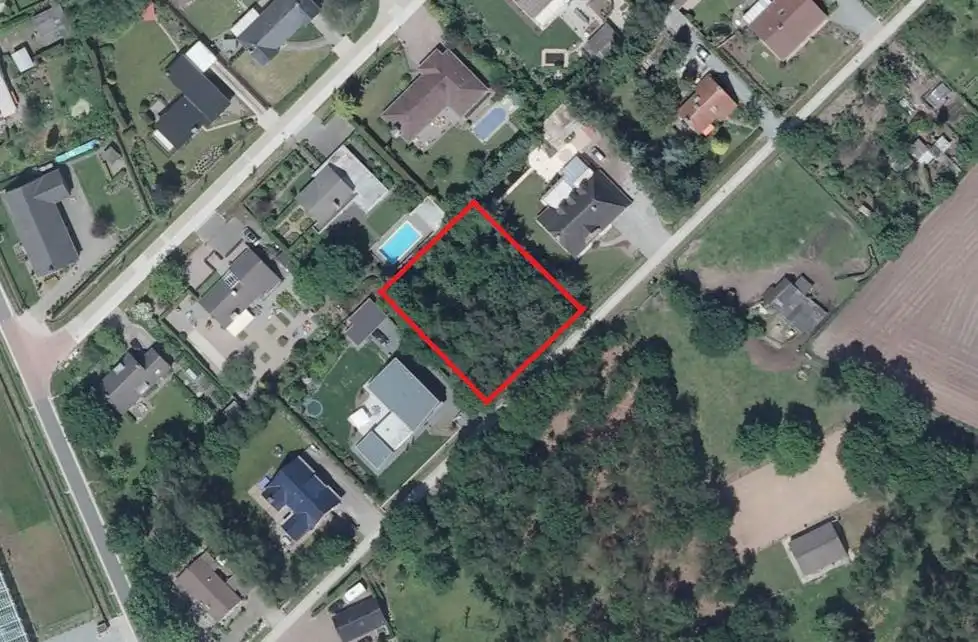 Villagrond van 14 are, 35m breed, te koop in Ravels/Poppel foto {{pictureIndex}}