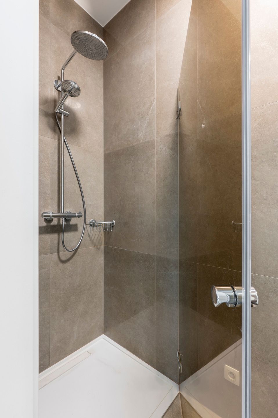 ANTWERPEN - Penthouse appartement met 3 slaapkamers foto 11