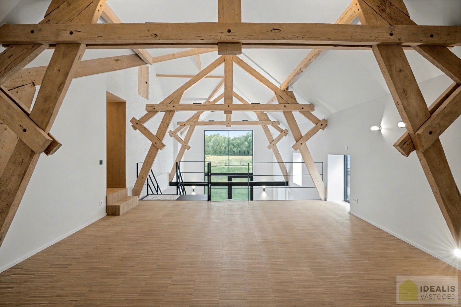 IDEALIS VASTGOED - EEN BIJZONDER HUIS, EEN BIJZONDERE LOCATIE, EEN UNIEKE KANS OM TE WONEN IN EEN AUTHENTIEK LANDHUIS MET EEN PRACHTIGE INRICHTING EN EEN HOOGWAARDDIGE AFWERKINGSGRAAD! foto 41