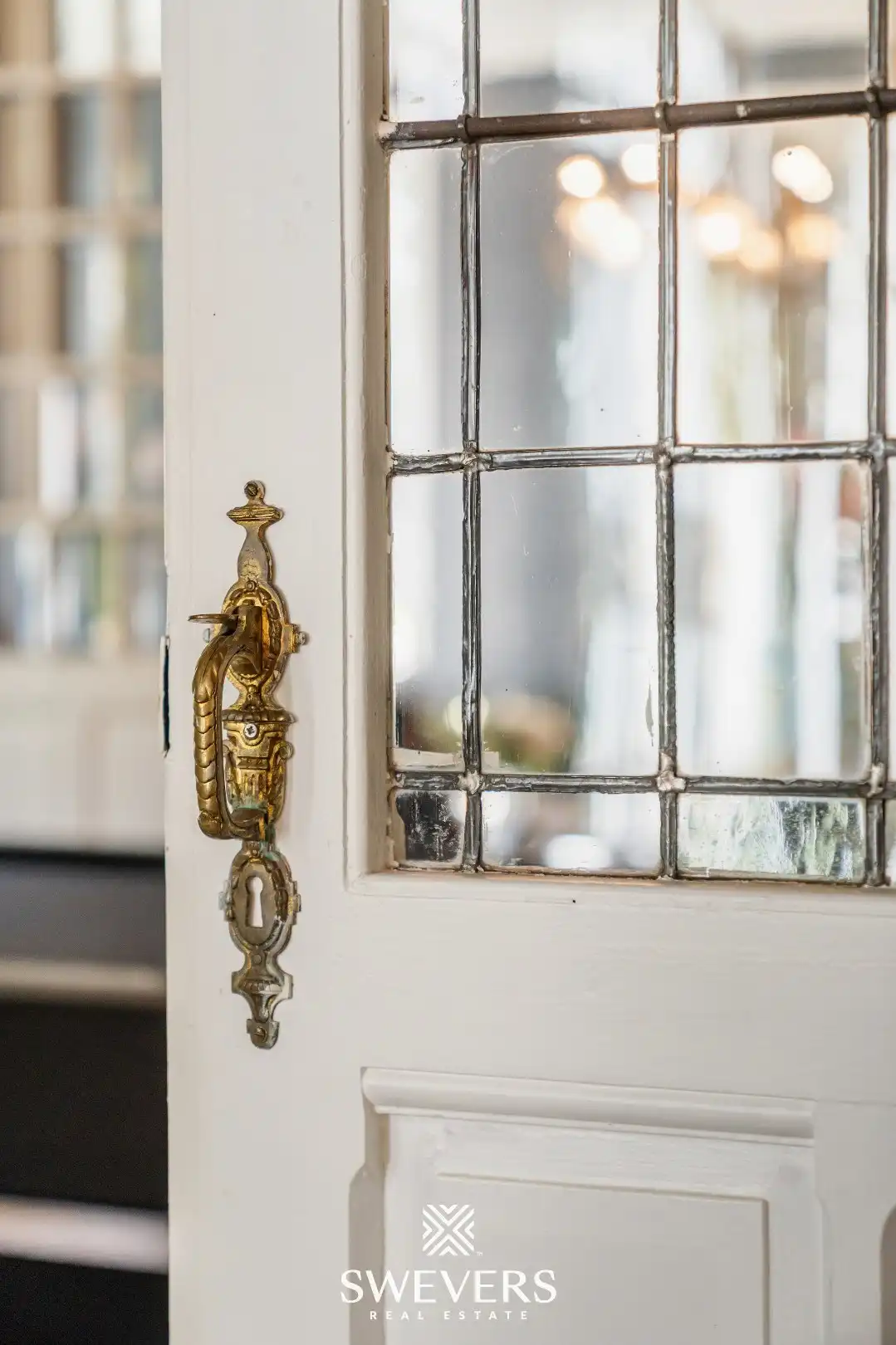 Belle-Epoque parel met 5 slpk in een park op 7.133m² foto 17