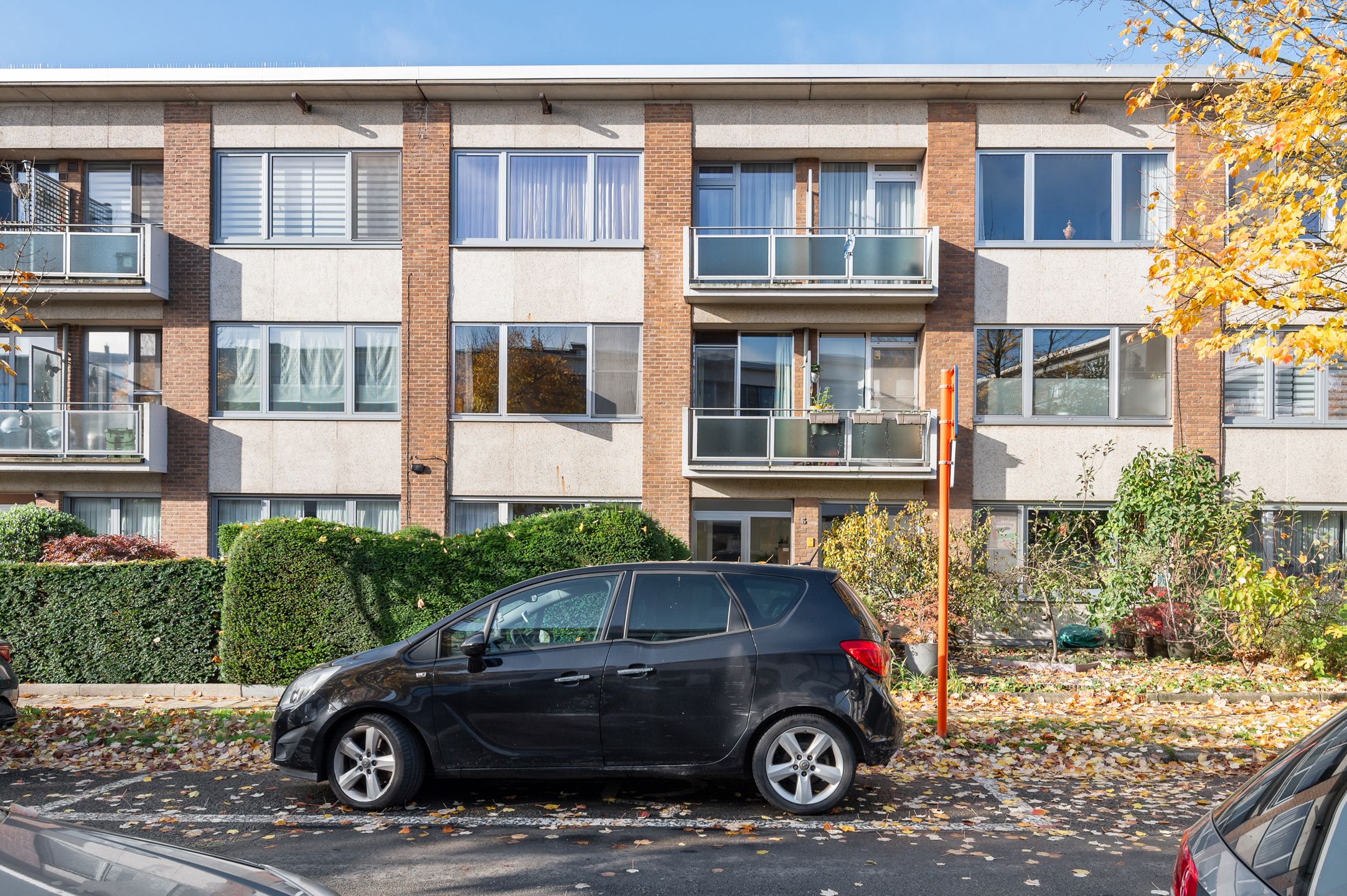 Instapklaar 2-slaapkamerappartement met zonnig terras foto 17