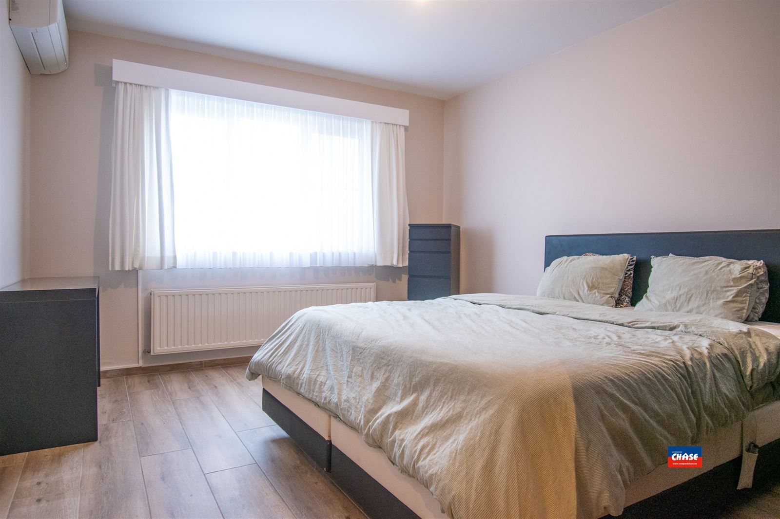 Modern appartement met 2 slpks, terras + garage foto 13