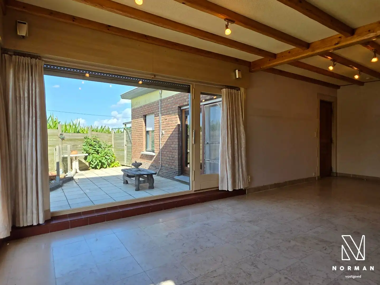 Uniek! Te renoveren alleenstaande gelijkvloerse woning op 628 m² te Kuurne foto 2