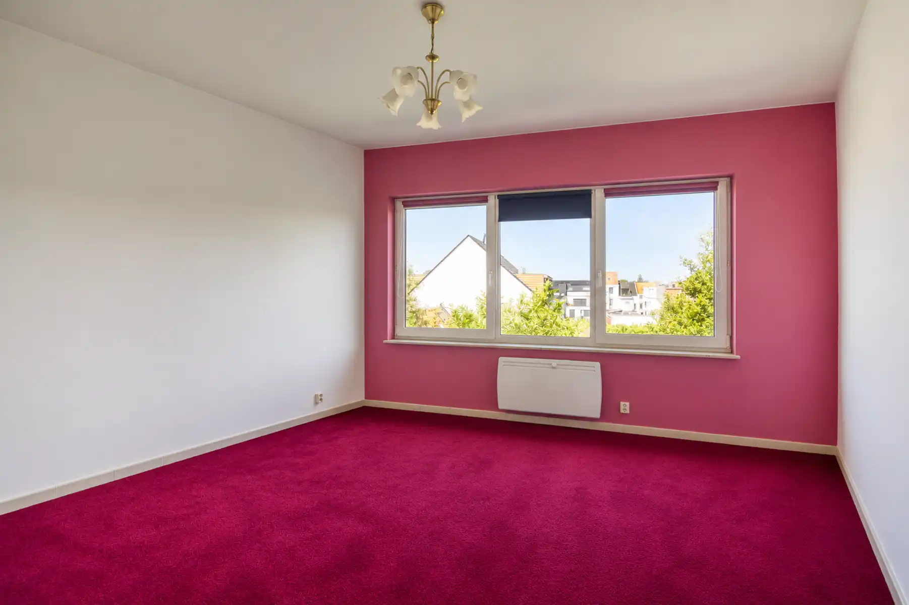 Ruim 2-slaapkamerappartement met terras en parking foto 11