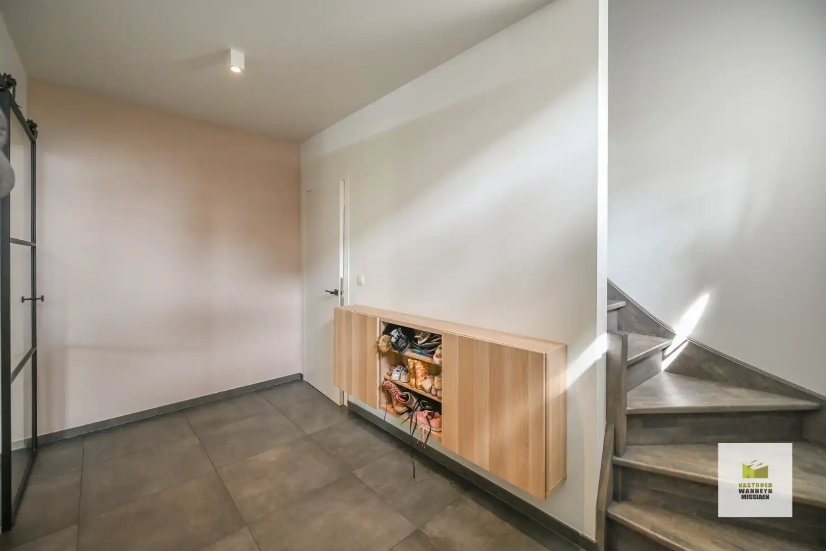 Recente energiezuinige woning met 3 slaapkamers, garage en tuin in doodlopende straat te Oedelem foto 11