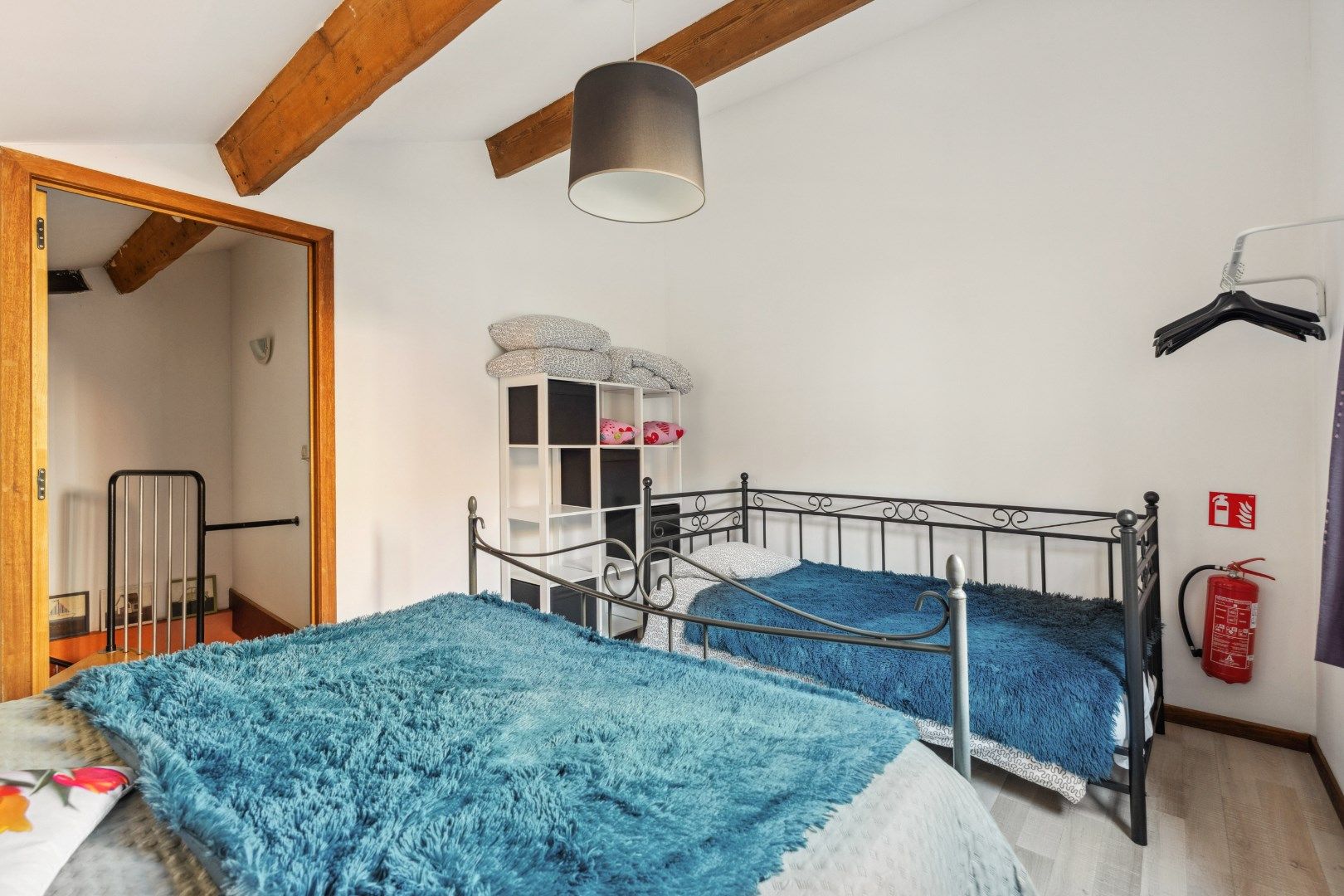 Unieke herenwoning momenteel uitgebaat als B&B en vakantiewoning  foto 30