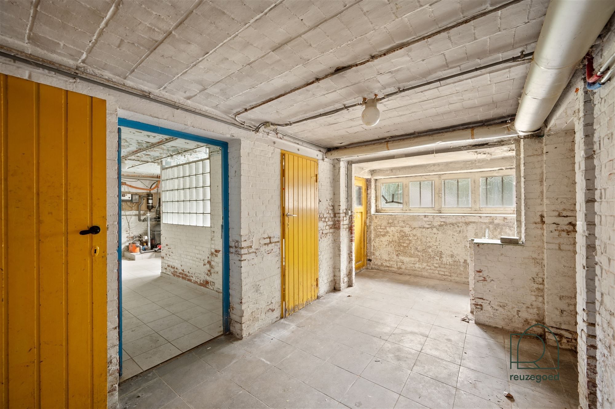 Groot te renoveren ingenieurswoning met veel karakter foto 26