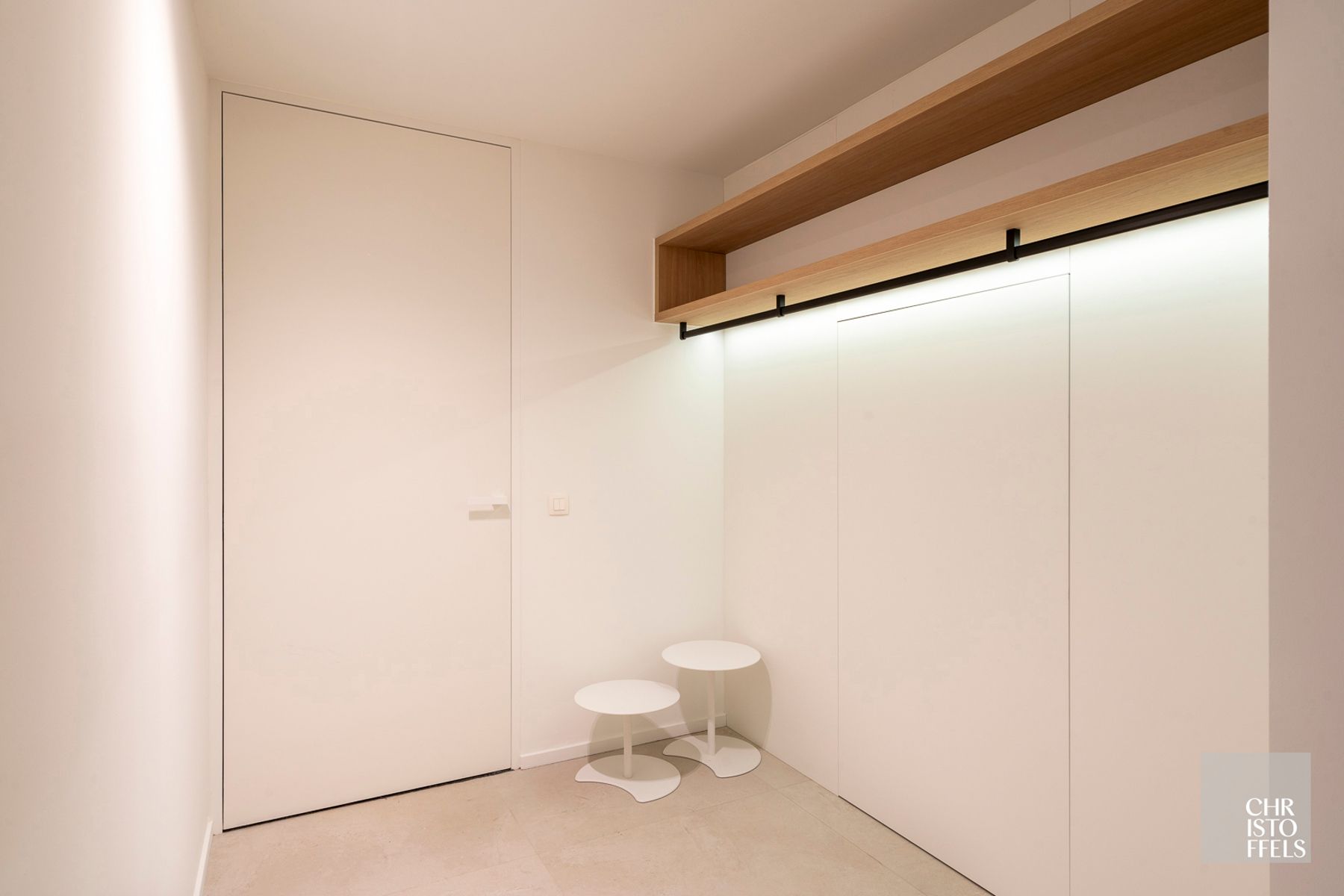 High-end gerenoveerde eigentijdse villa op een perceel van 4.379m² te Hasselt! foto 26