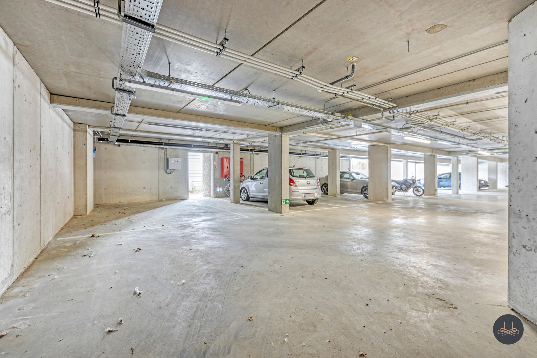 Uniek, ruim dakappartement met staanplaats en zicht op groen foto 25