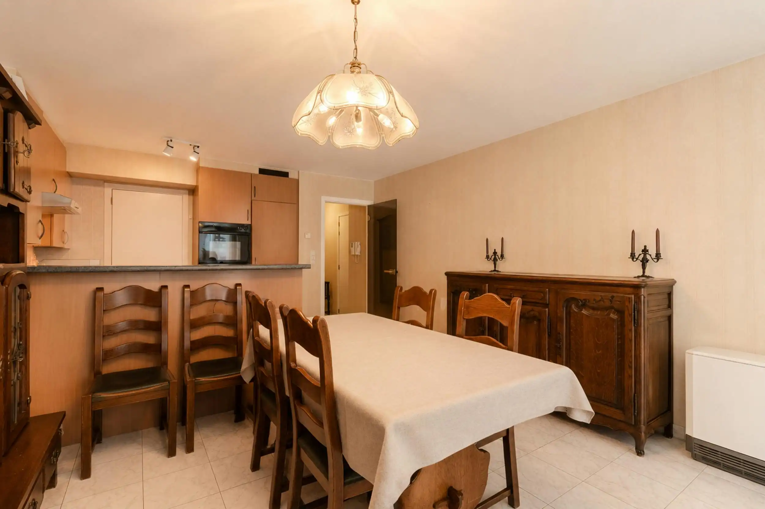 Appartement met 2 slaapkamers op toplocatie te Nieuwpoort foto 6