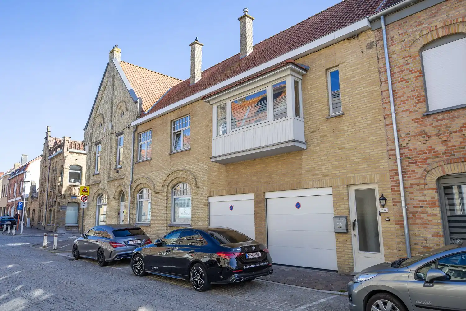 MAGISTRAAL HERENHUIS IN HET CENTRUM VAN NIEUWPOORT-STAD – OFFICIËLE 4-STERREN VAKANTIEWONING MET APPARTEMENT, INKOMSTEN EN 2 GARAGES foto 39