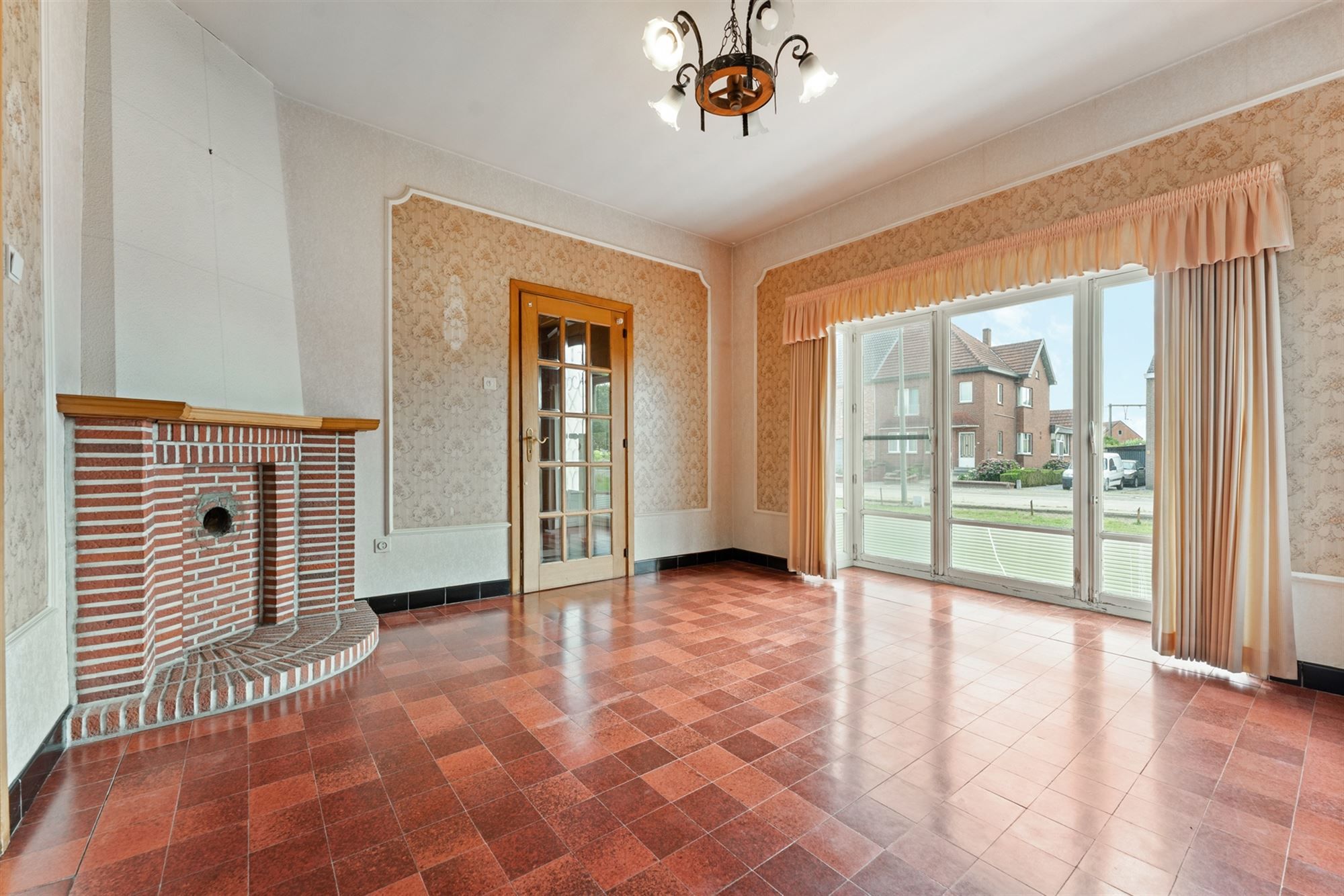 WONING VAN 200M² EN GROTE TUIN VAN 24A11CA TE KERMT foto 5