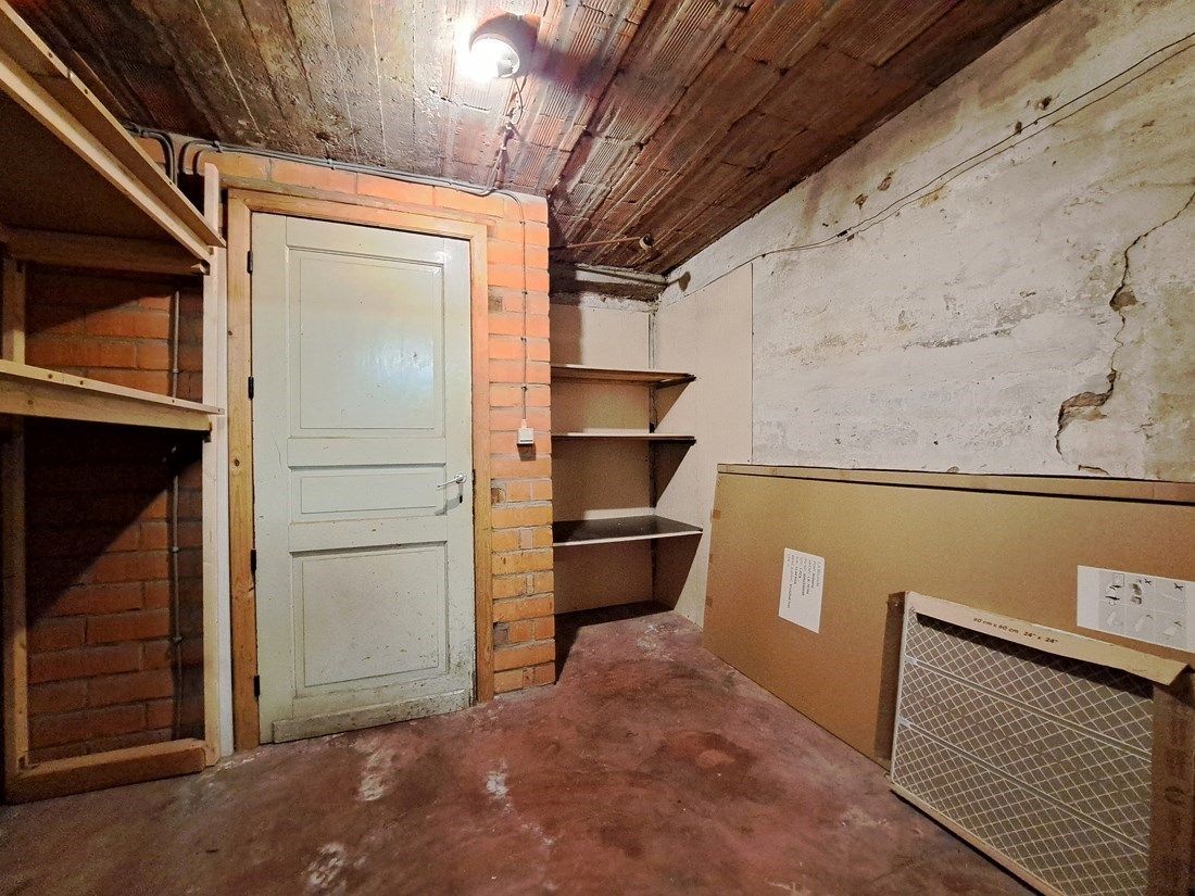 Knap gerenoveerd appartement te Genk centrum foto 24