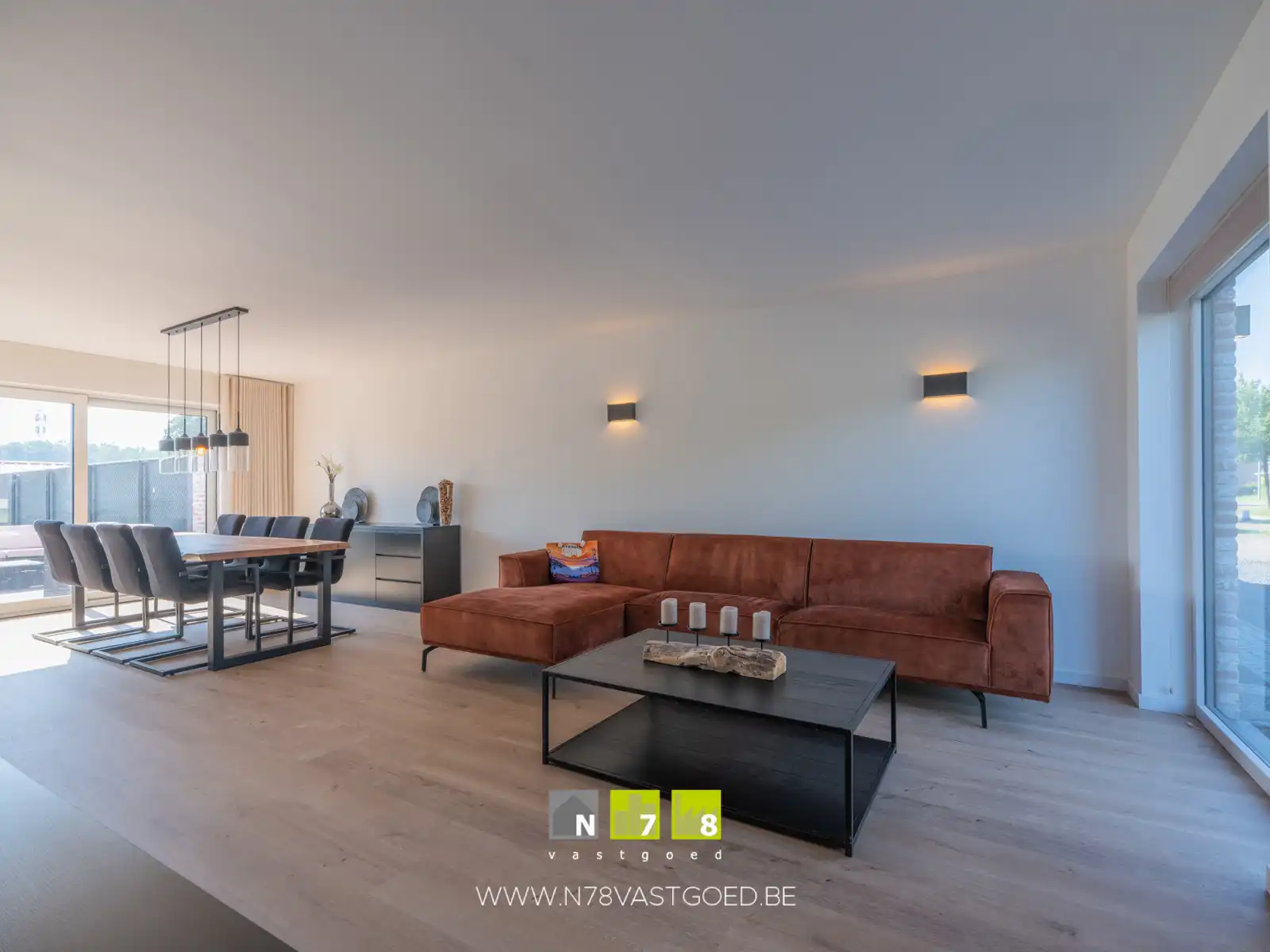 Huis te koop foto {{pictureIndex}}