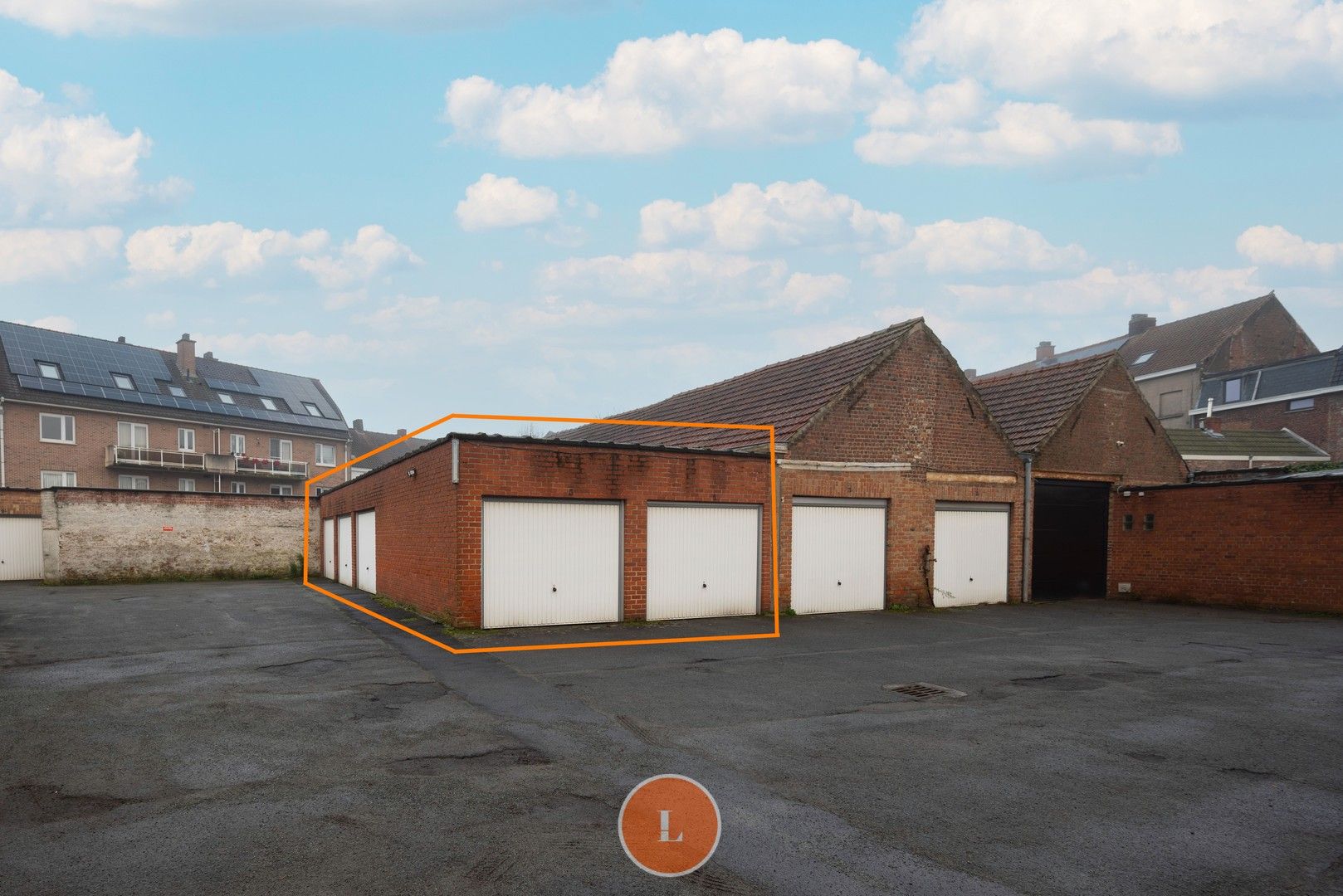 5 garages te koop in Menen foto {{pictureIndex}}
