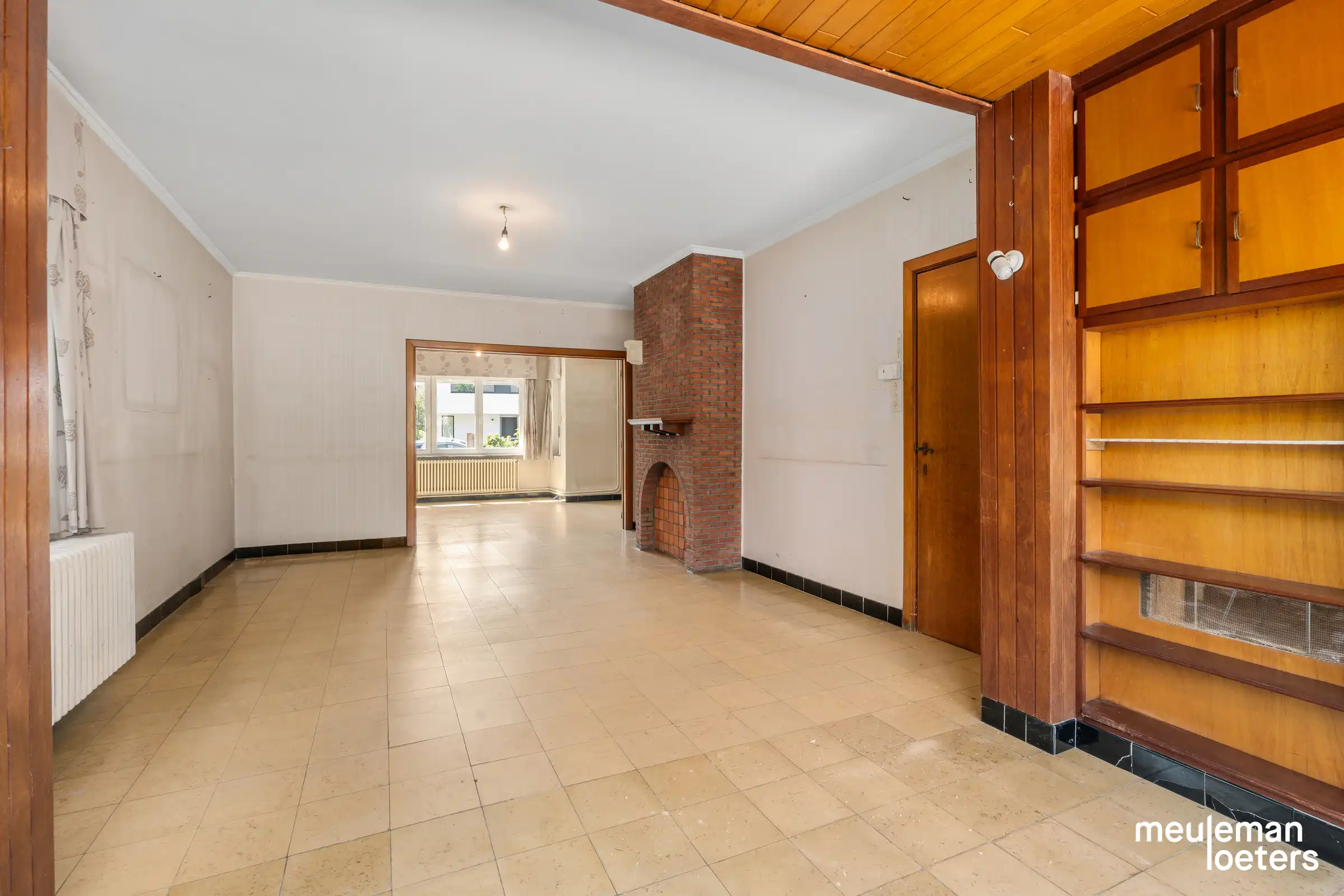 Interessante halfopen woning met veel potentieel te Sint-Michiels (Brugge) foto 16