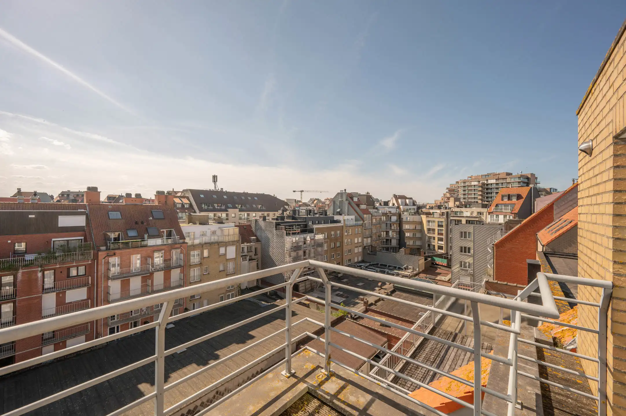 Duplex penthouse met zijdelings zeezicht en royale terrassen foto 11