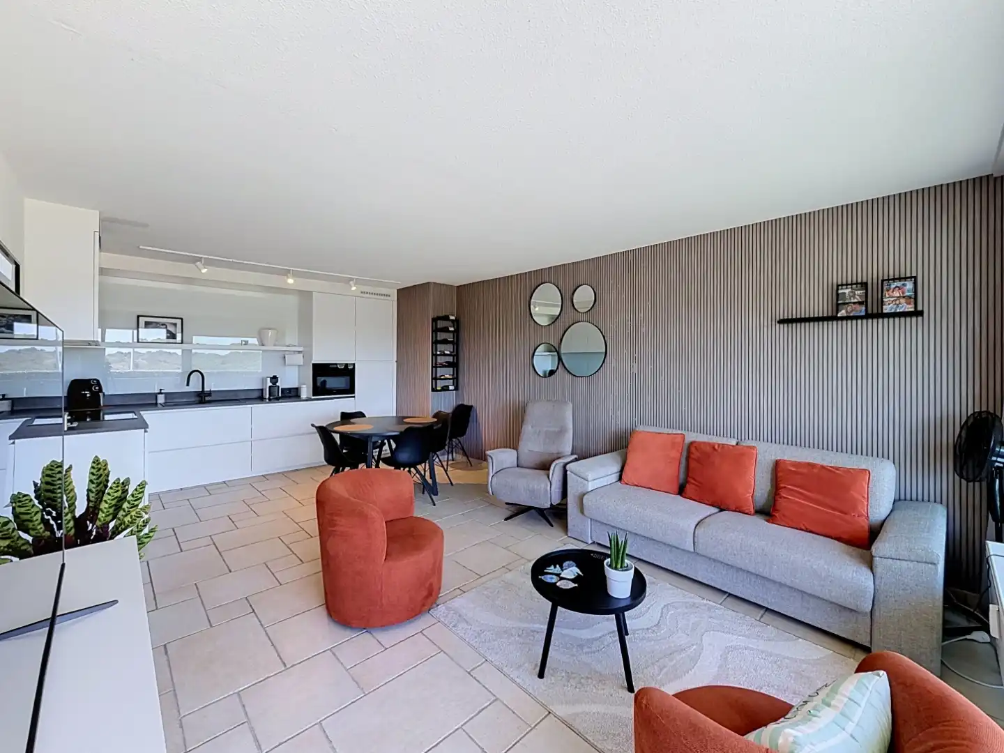 Gerenoveerd en zuid gericht éénslaapkamerappartement te Nieuwpoort-Bad foto 4