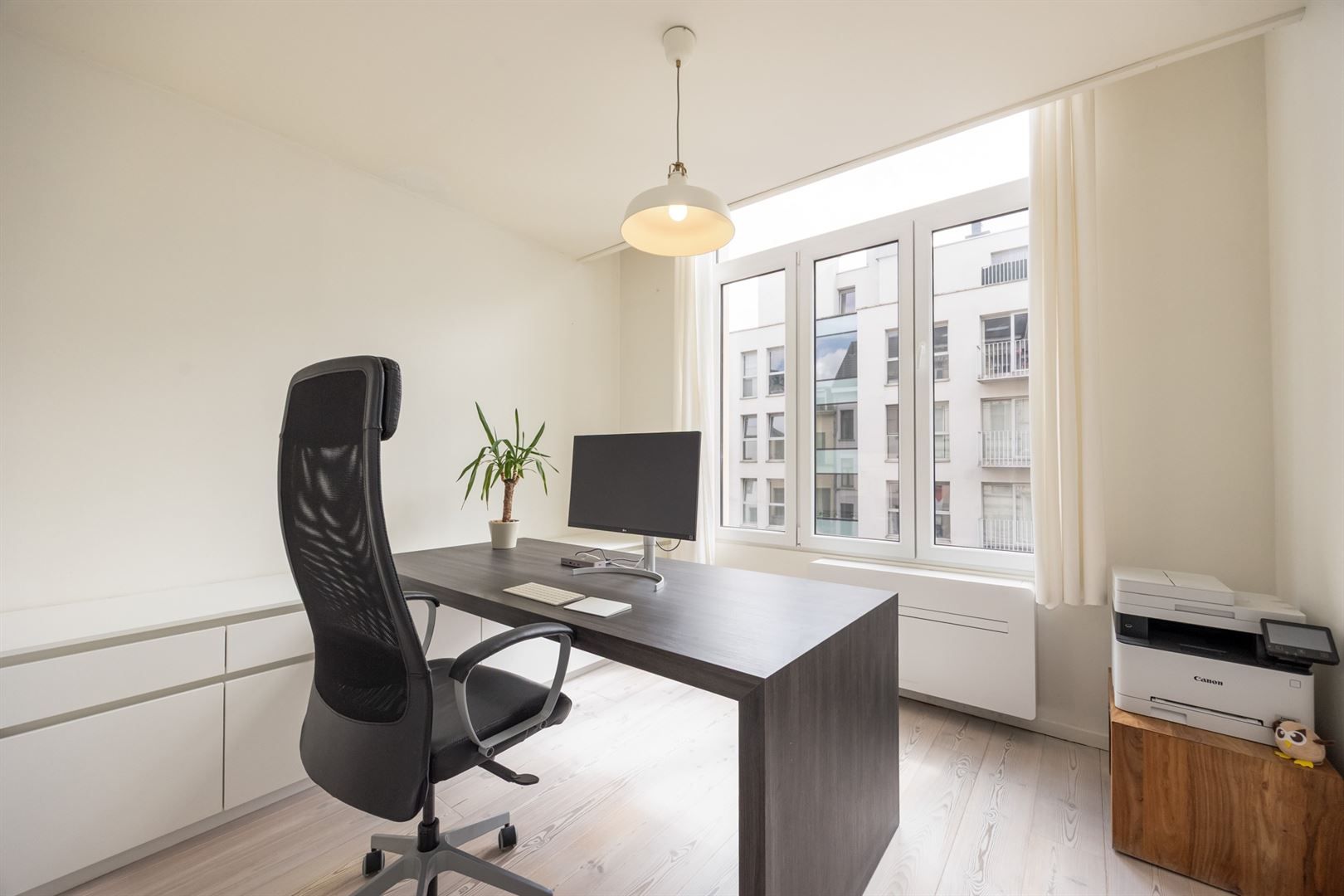 Gerenoveerd appartement met terras foto 11
