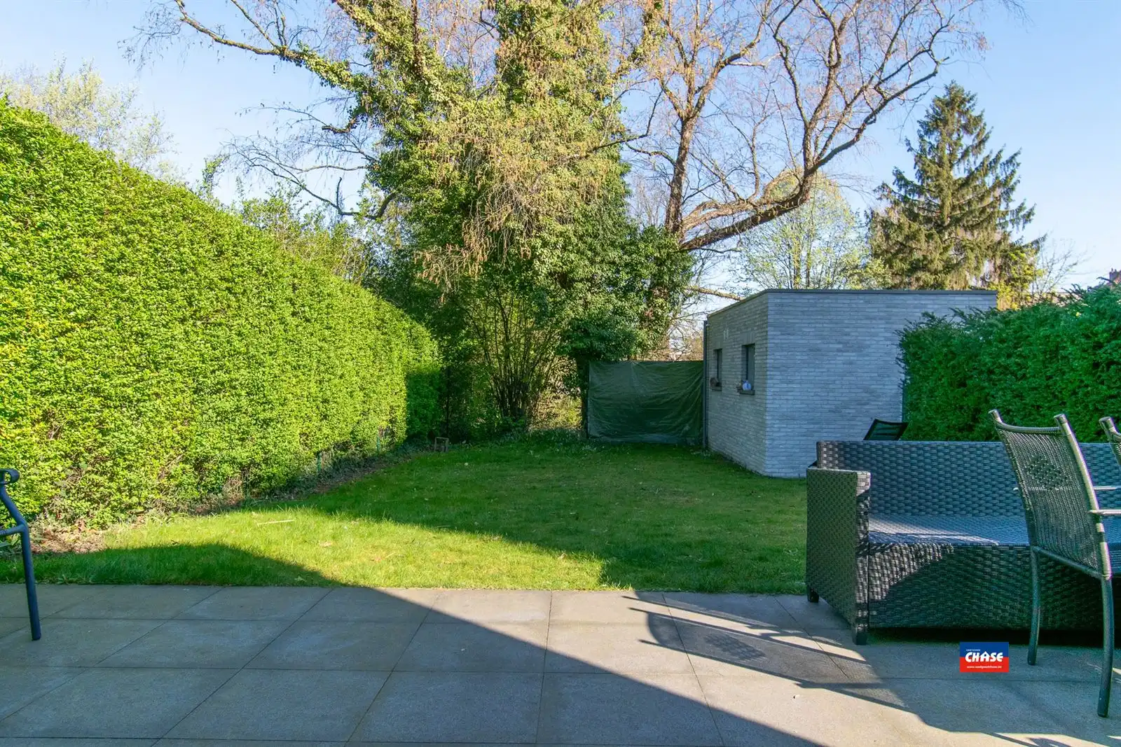 Recent appartement met 2 slaapkamers, tuin + P foto 14