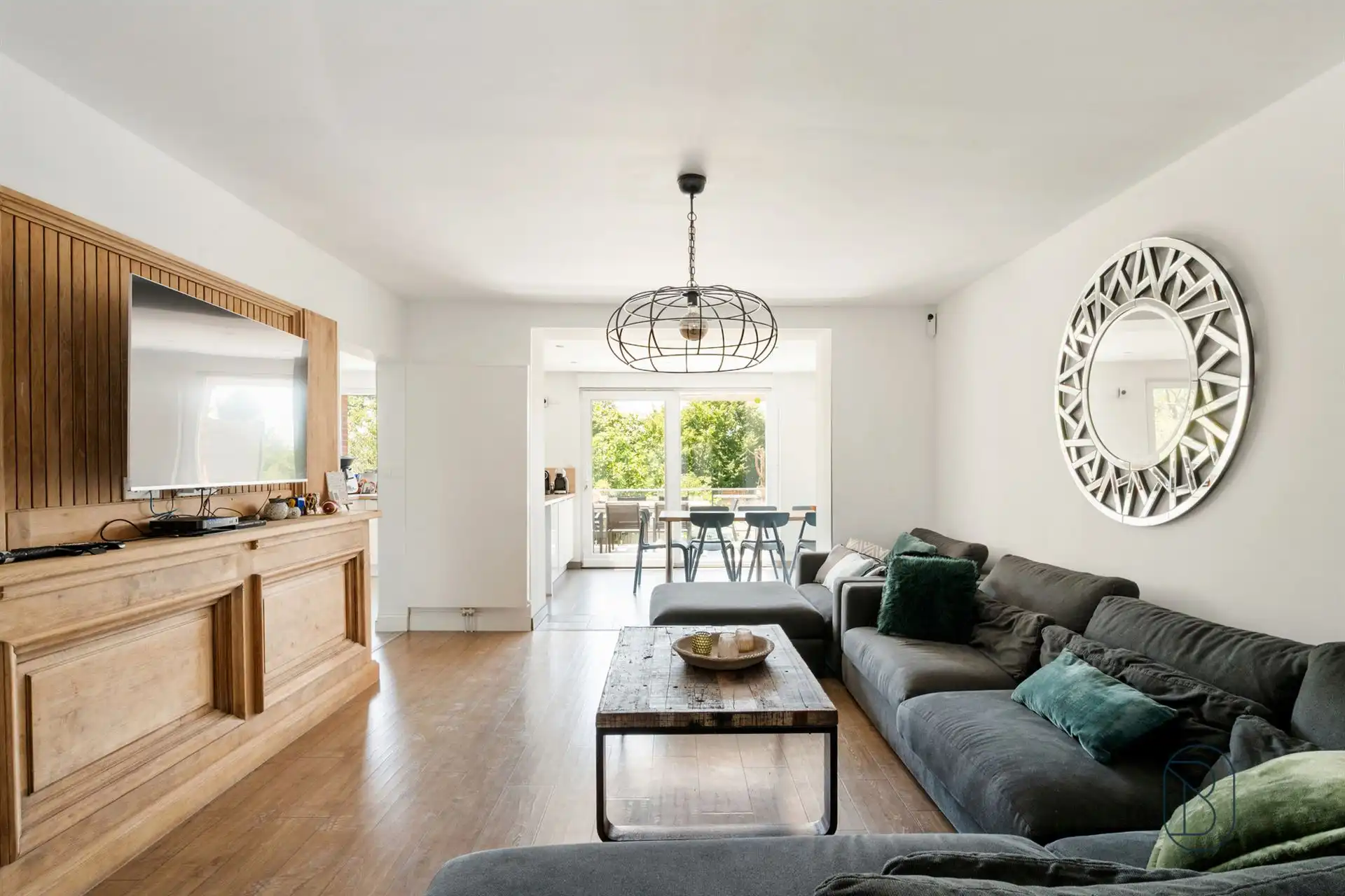 Instapklare woning met 4 slk en zonnige tuin in Moeskroen foto 6