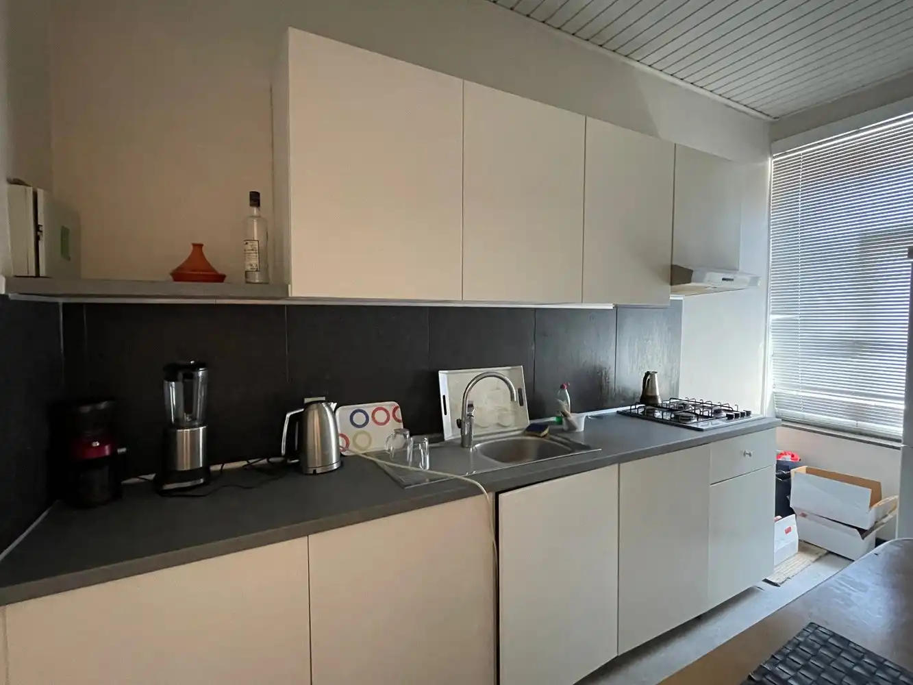 Woning met handelsruimte en 2 appartementen foto 10