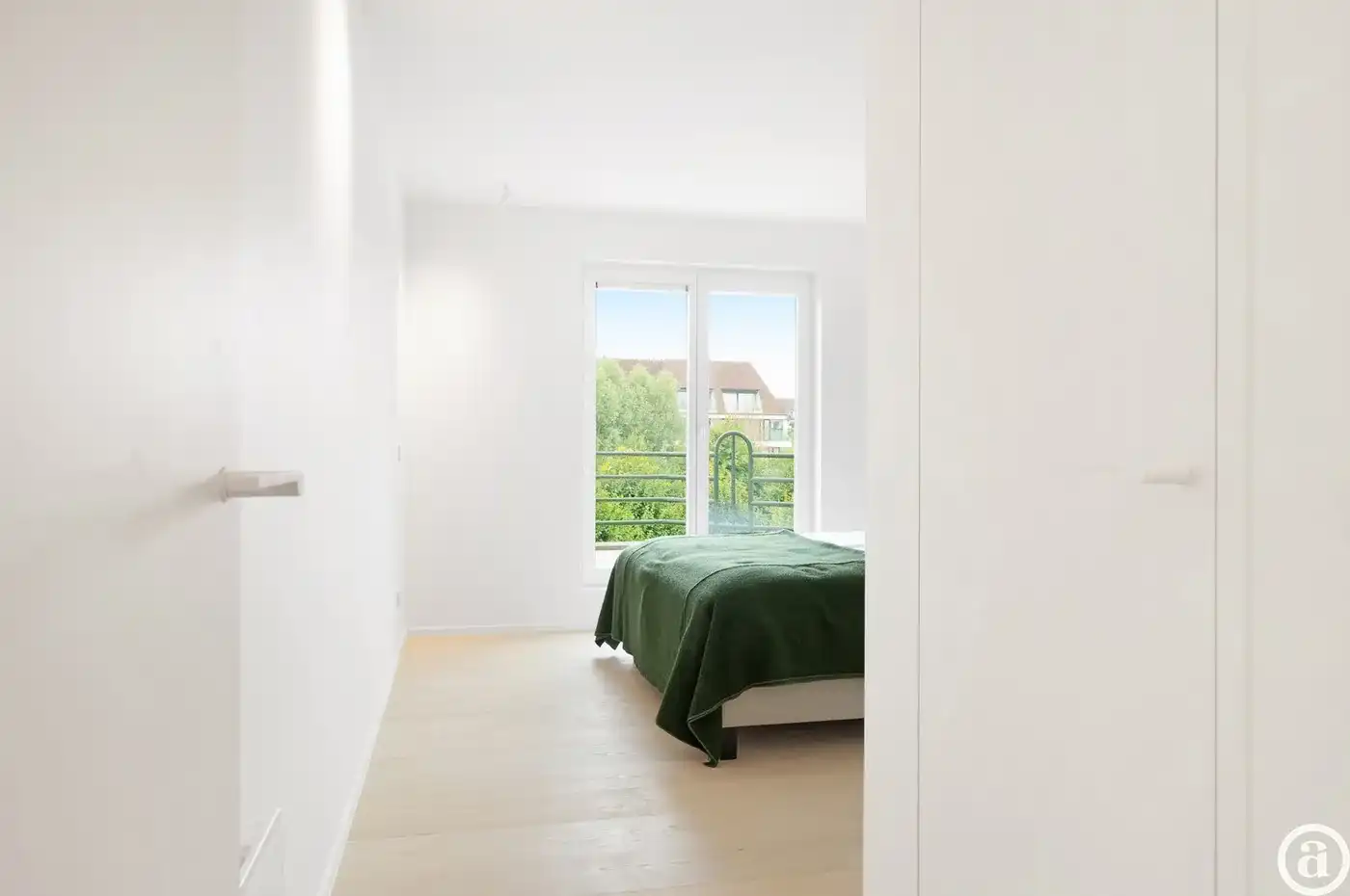 Prachtig gerenoveerd appartement te Zoute Gardens.  foto 23