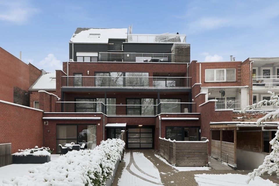 PENTHOUSE MET UNIEK DAKTERRAS, SAUNA EN STAANPLAATS IN HARTJE SINT-TRUIDEN foto 30