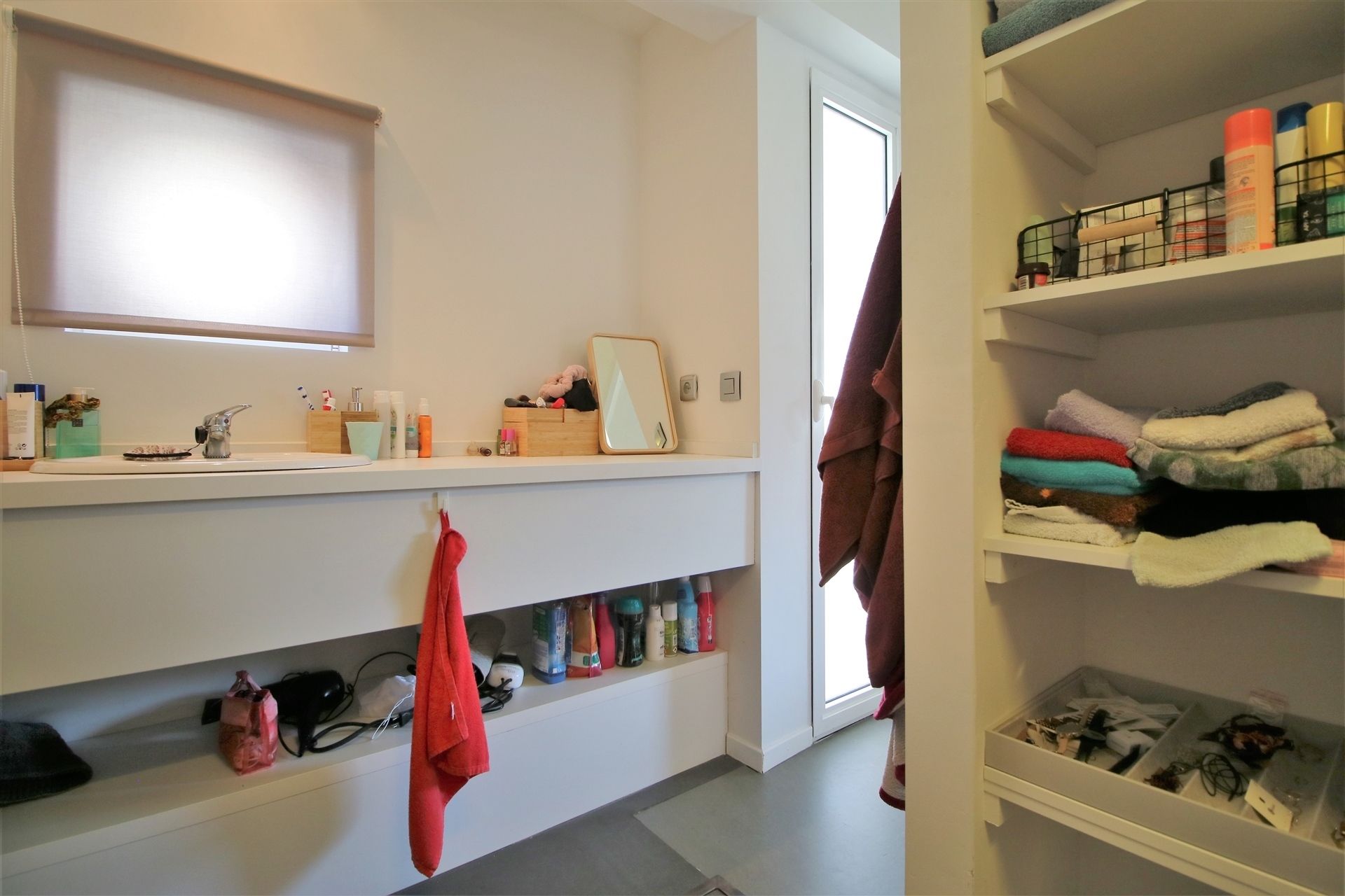 Gezellig appartement op gelijkvl en 1ste verd foto 19