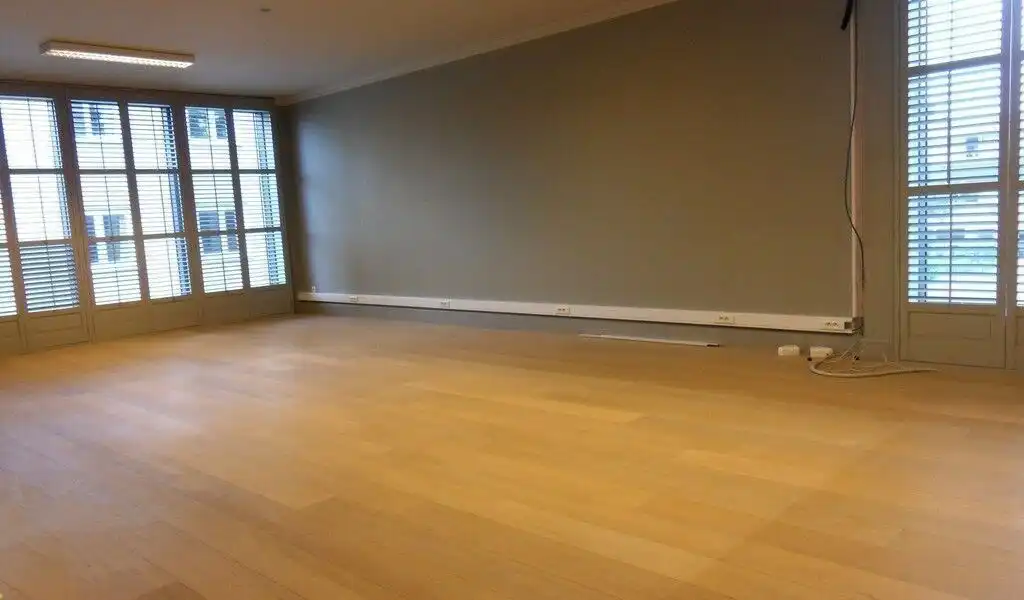 Instapklaar kantoor te huur op wandelafstand van Sint-Pietersstation in Gent foto 10