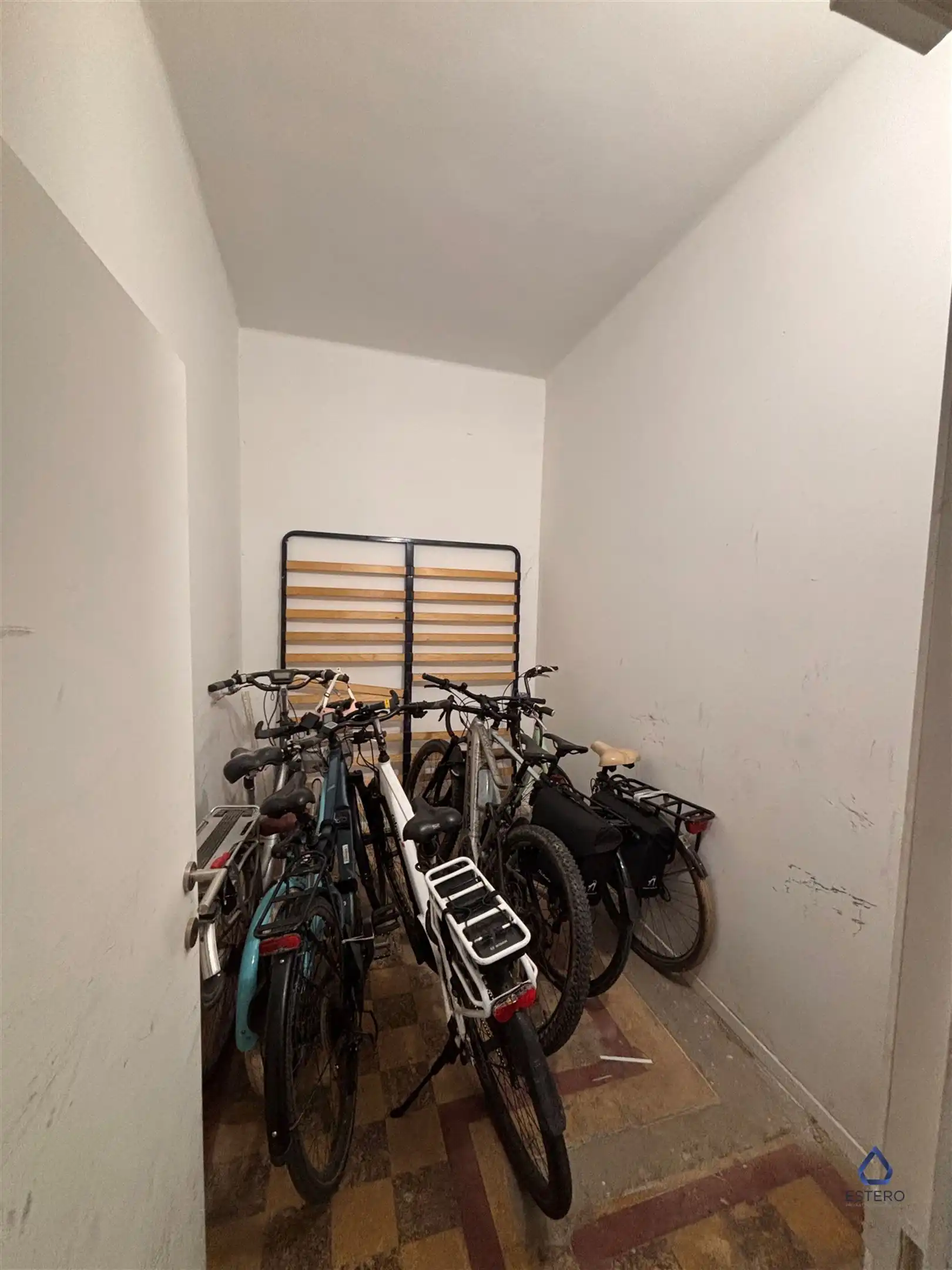 Opbrengsteigendom met 4 verhuurde appartementen foto 3