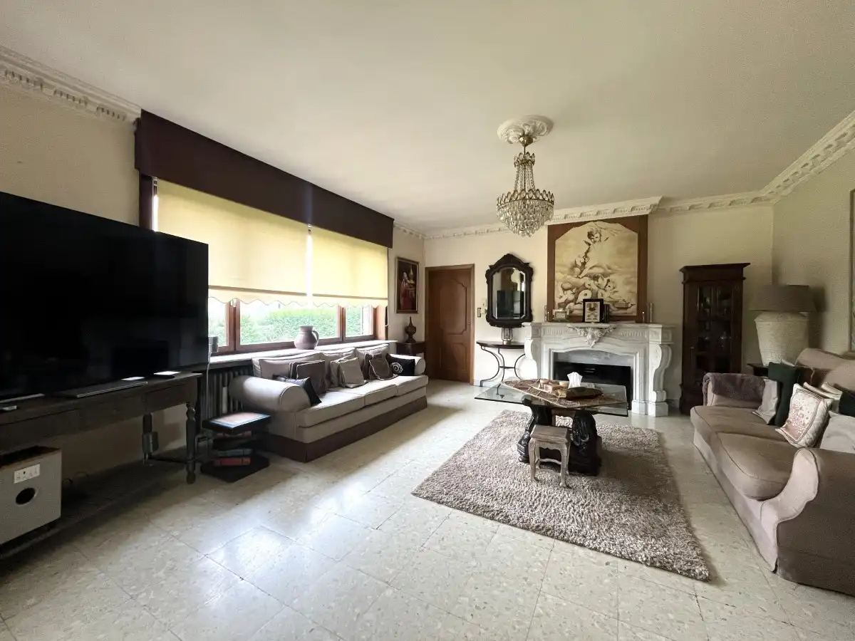 Roeselare – Unieke karakterwoning met ruime tuin foto 5