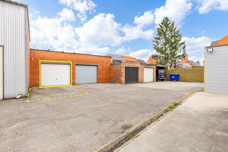Ruime stadsduplex met terras en privé-koer in het dorpscentrum foto 23