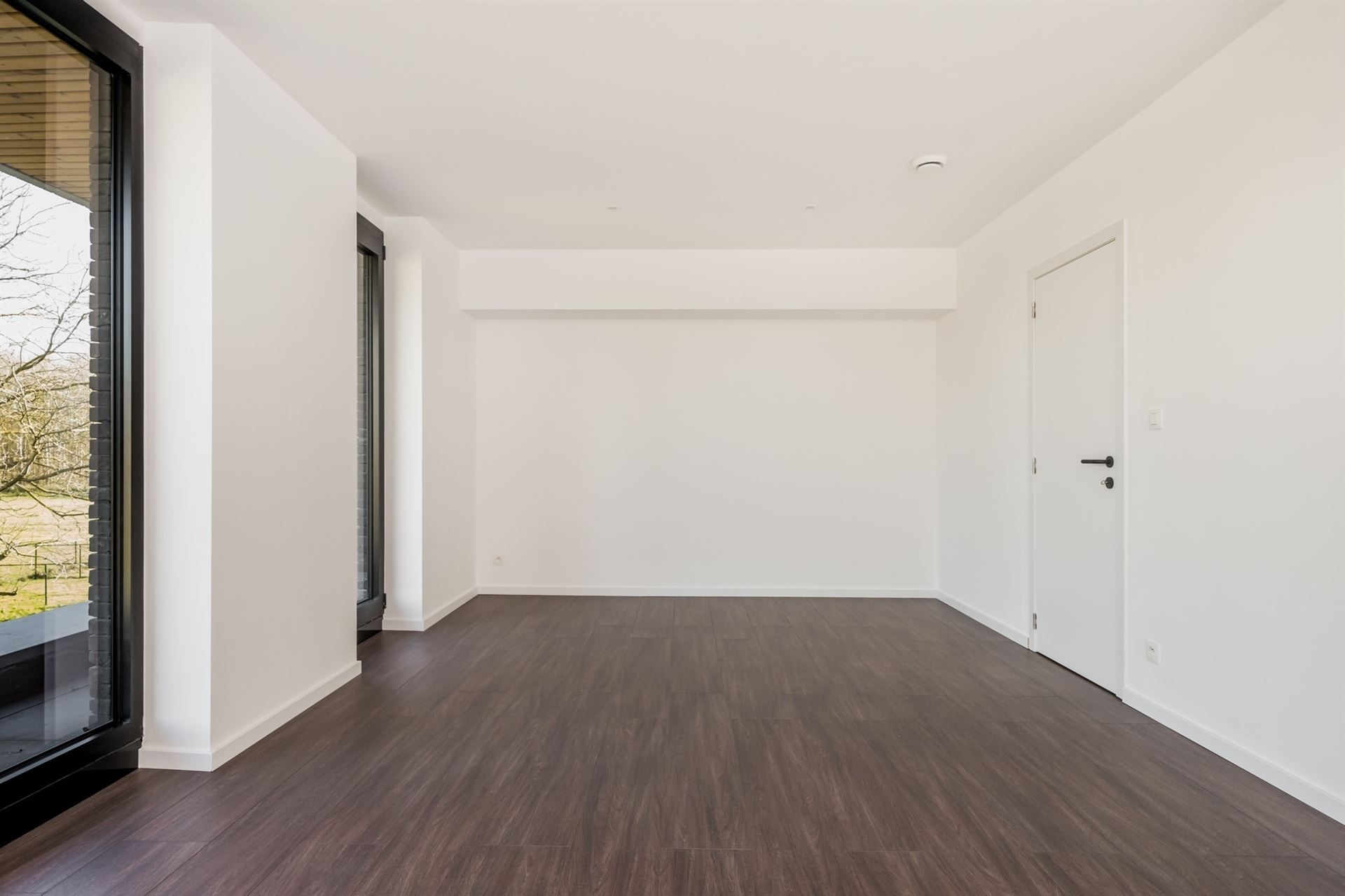 PRACHTIGE HALFOPEN NIEUWBOUWWONING met 3 / 4  slaapkamers en mogelijkheid om Privé met Professioneel te combineren (verkoop met registratierechten!) foto 15