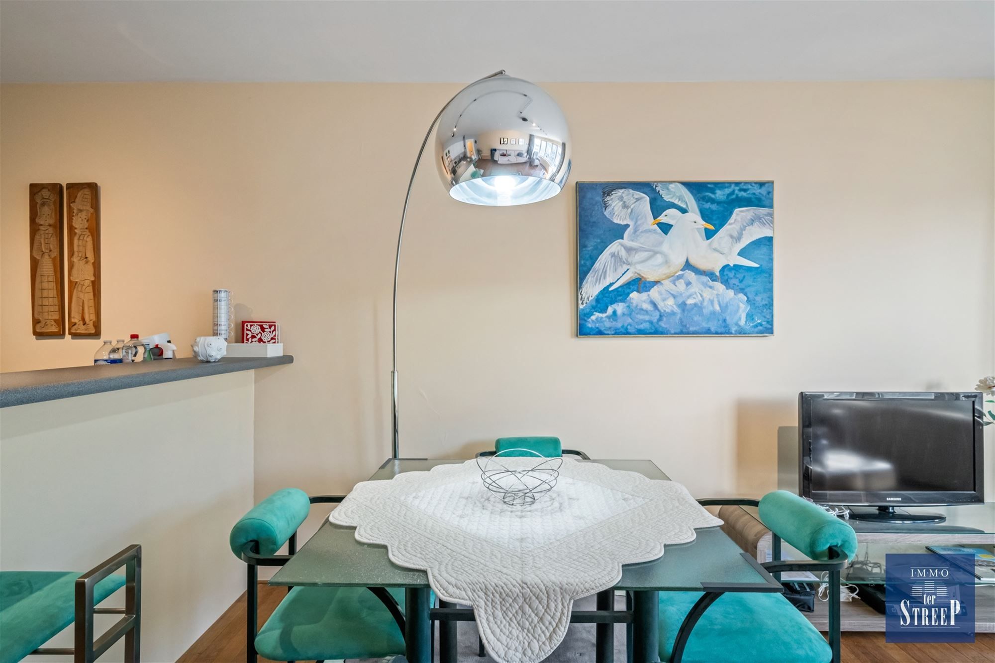 Studio met prachtig zijdelings zeezicht foto 6