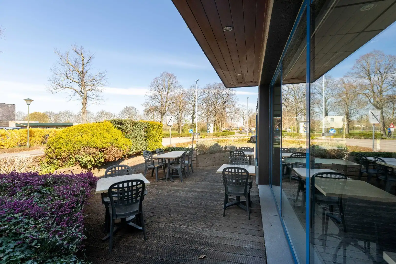 PUUR FRITUUR, uiterst goed gelegen met woonst en parking! foto 10