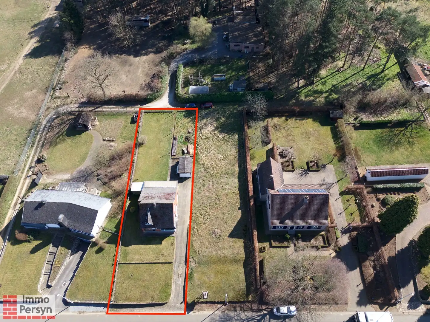 Karaktervolle renovatiewoning met achteruitweg te Messelbroek foto 25